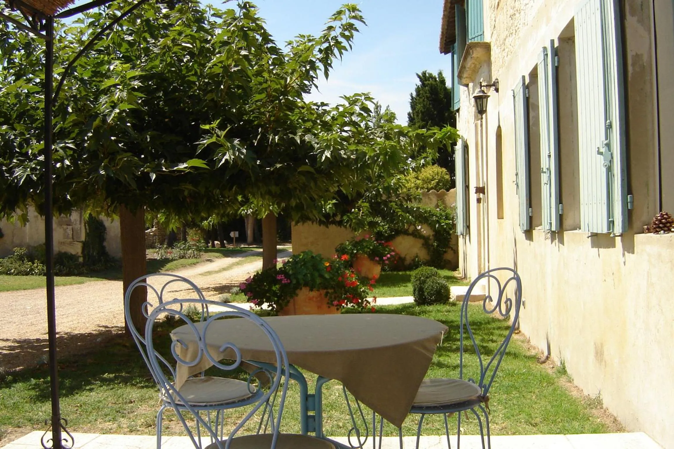 Balcony/Terrace in Chambres d'hôtes Mas Petit Prince