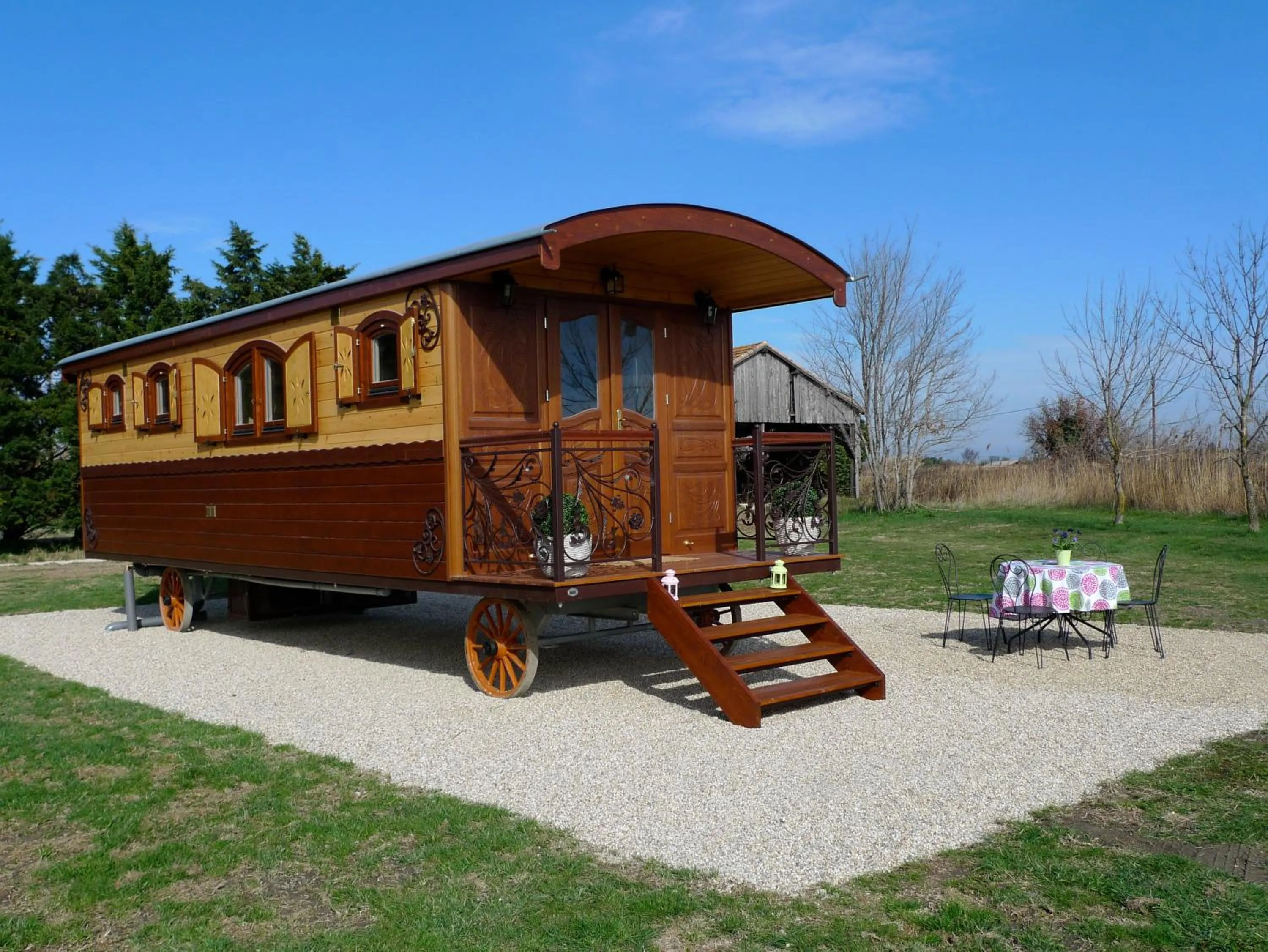 Photo of the whole room in Chambres d'hôtes Mas Petit Prince