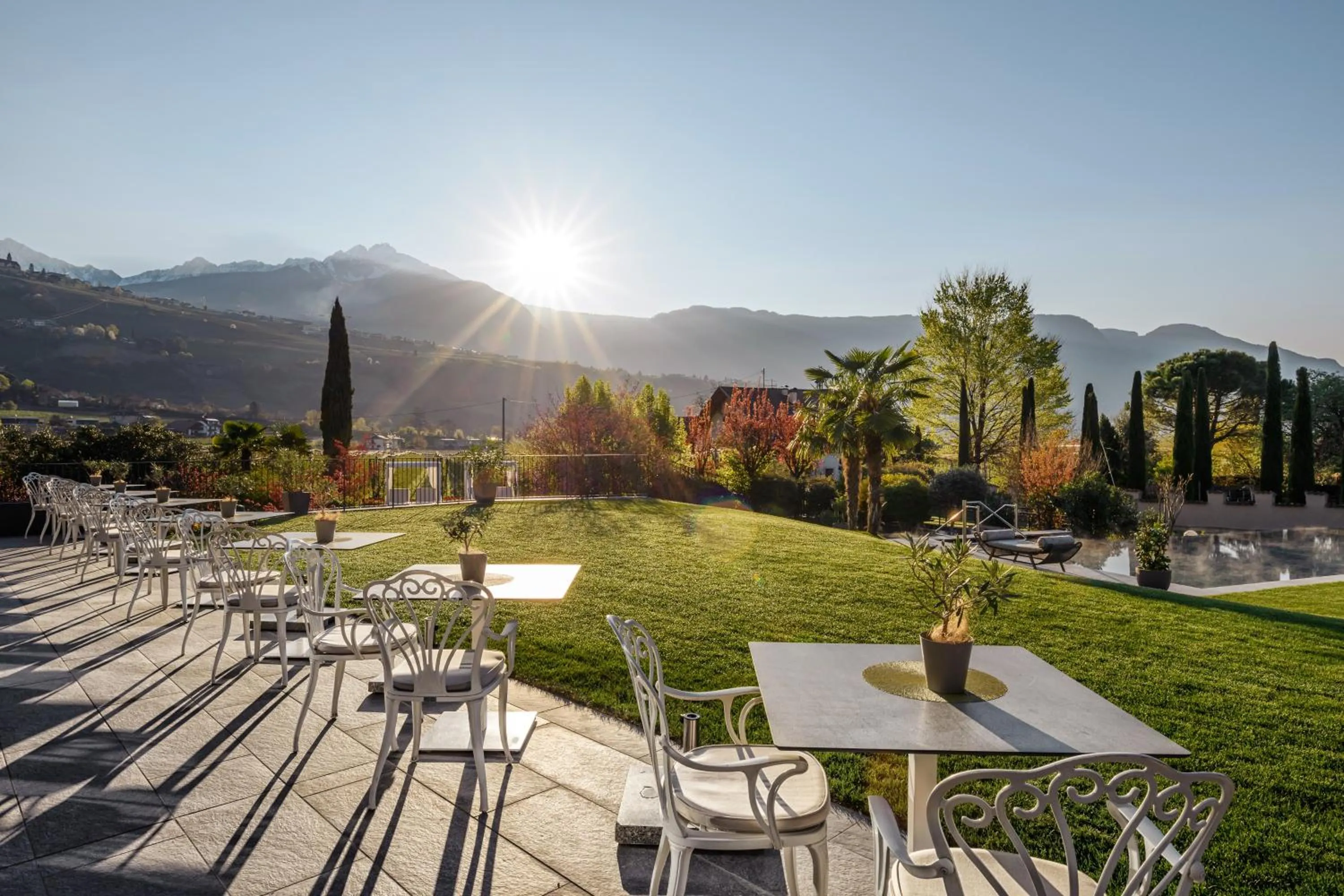 Nearby landmark in FAYN garden retreat hotel