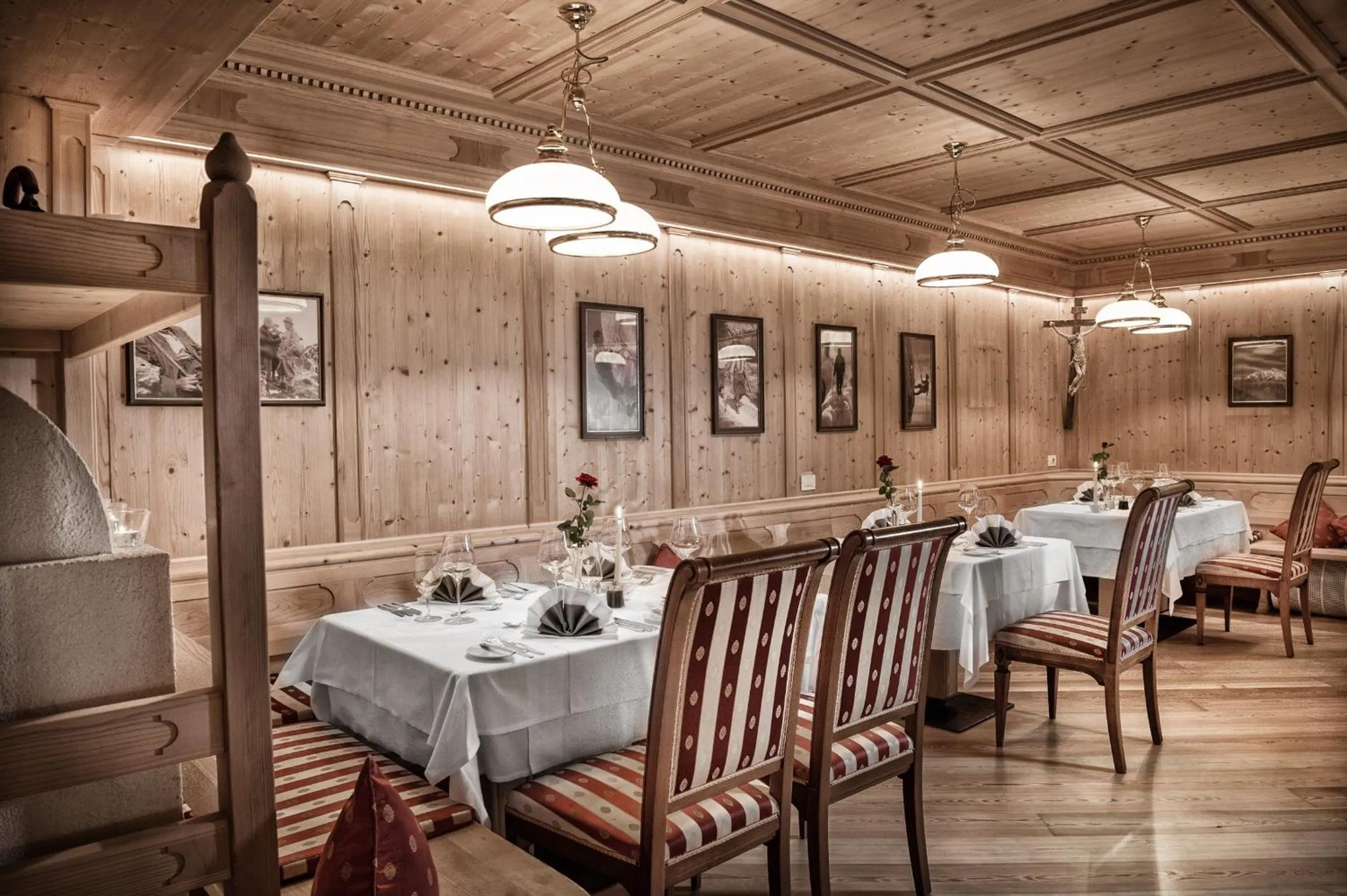 Restaurant/places to eat in FAYN garden retreat hotel