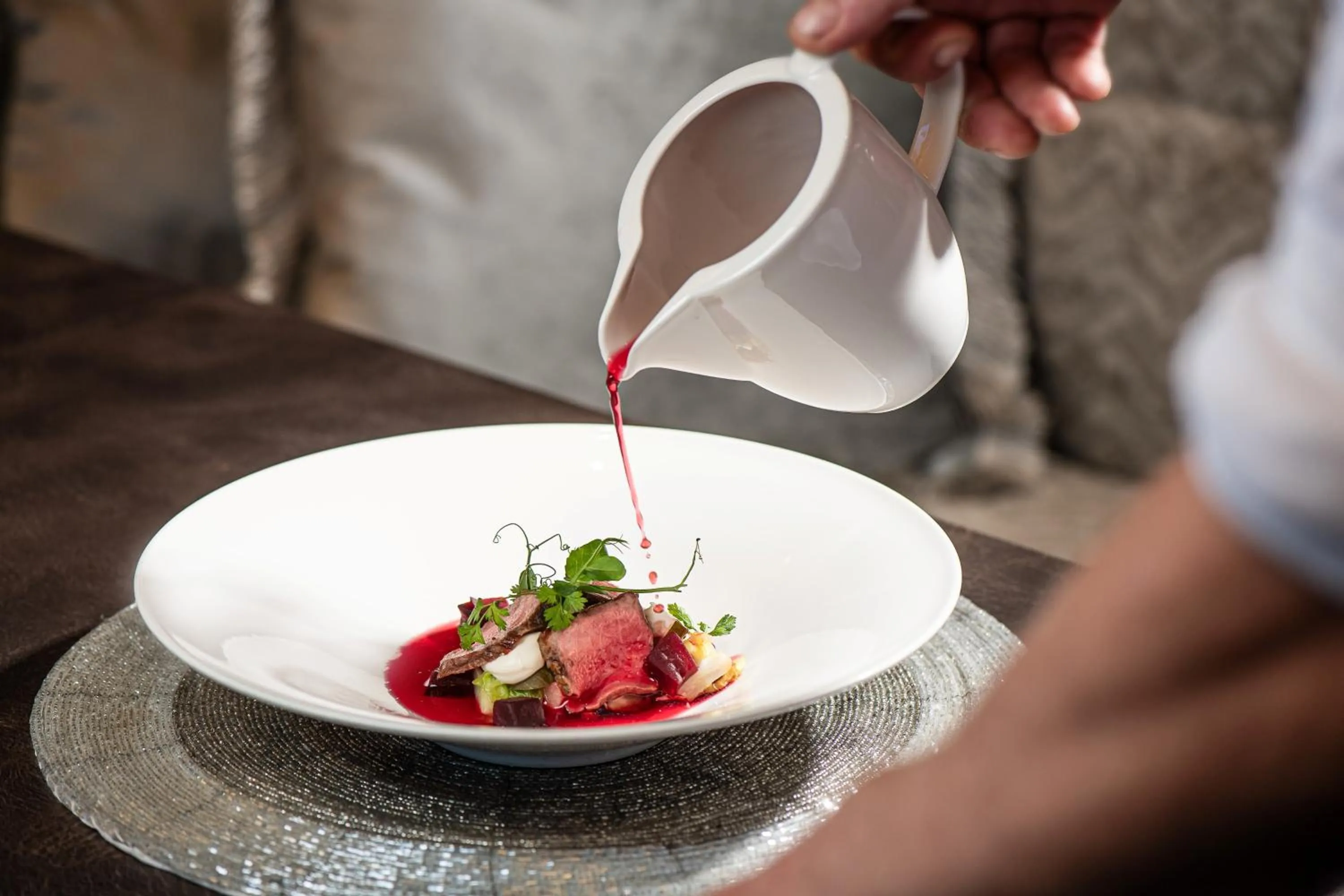 Food and drinks in FAYN garden retreat hotel