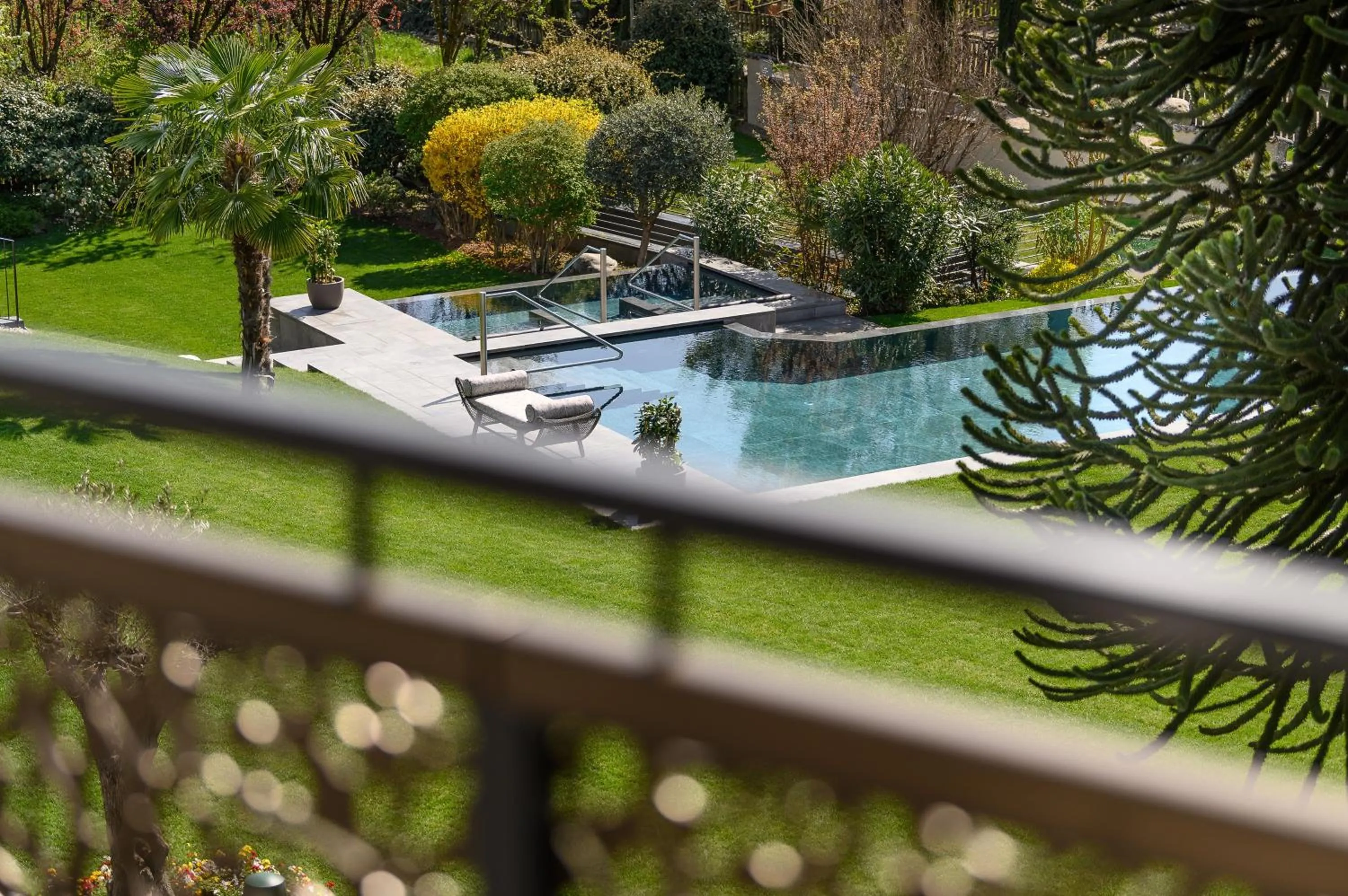 Spring in FAYN garden retreat hotel