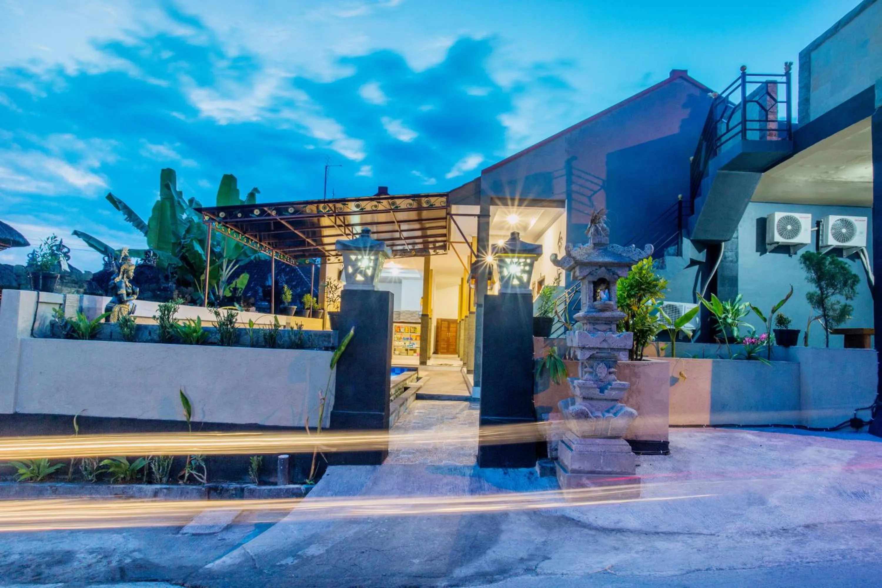 Facade/entrance in Taman Homestay