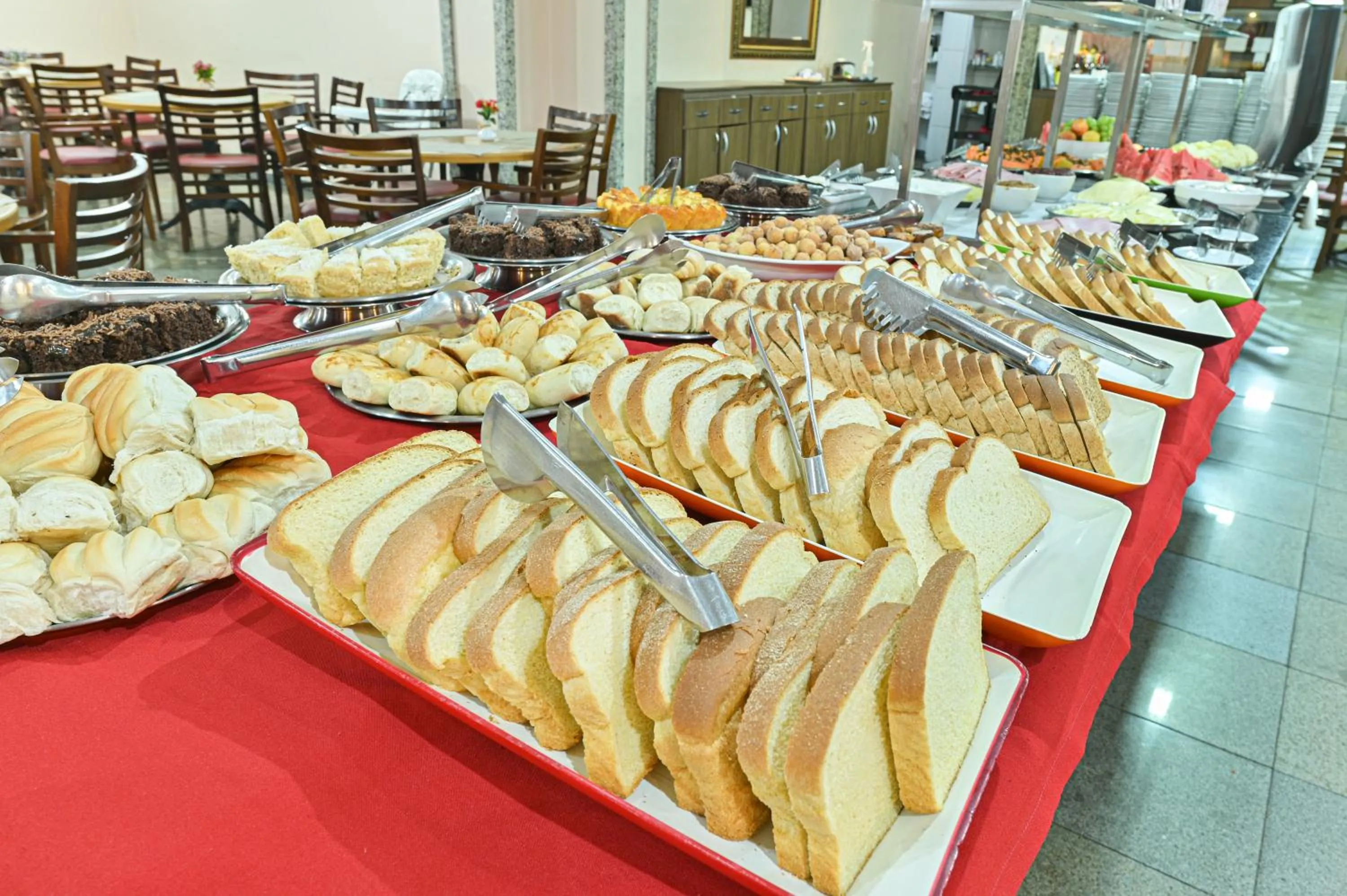 Breakfast in Hotel Nacional Inn Campinas Trevo