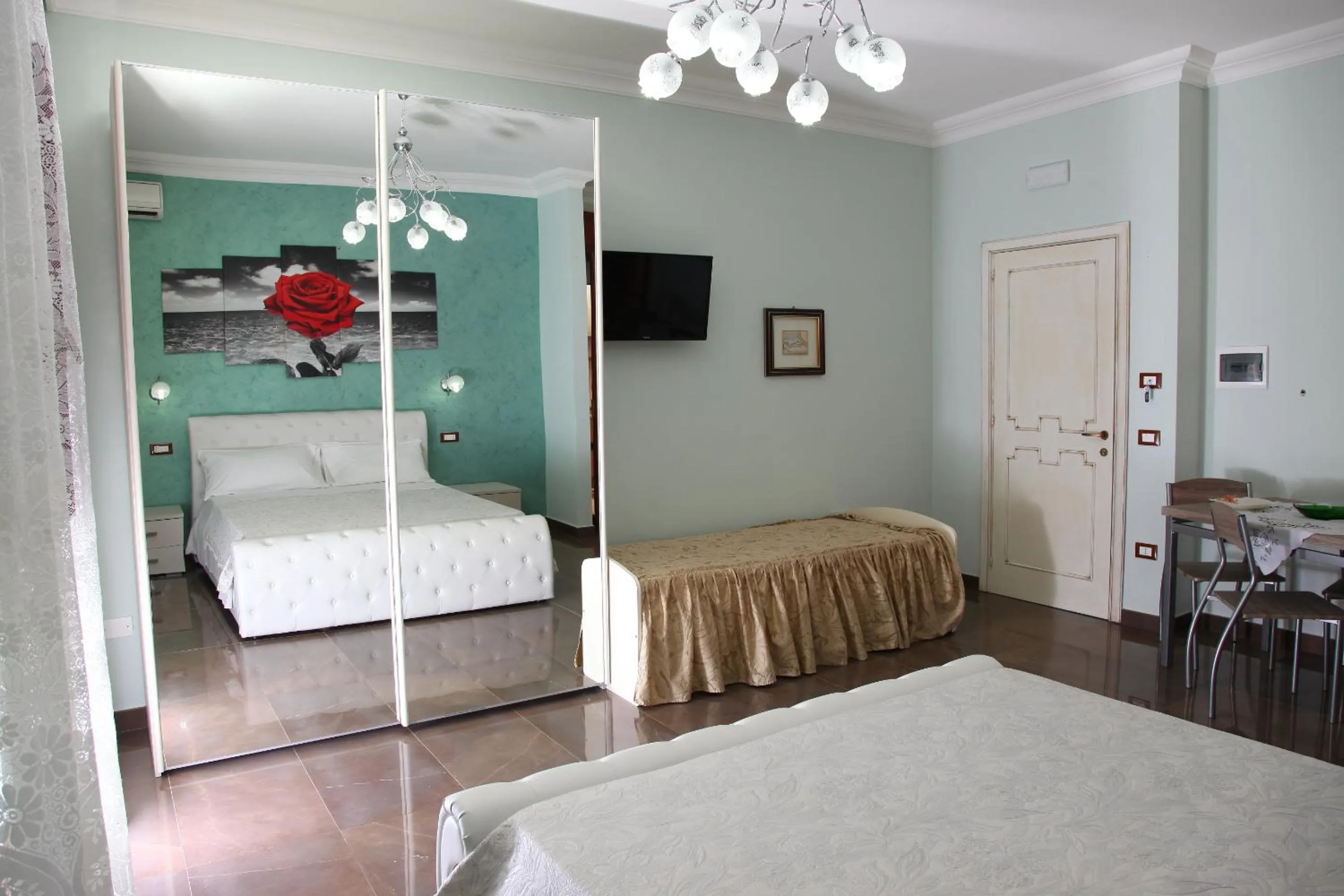 Decorative detail in Palazzo Primavera