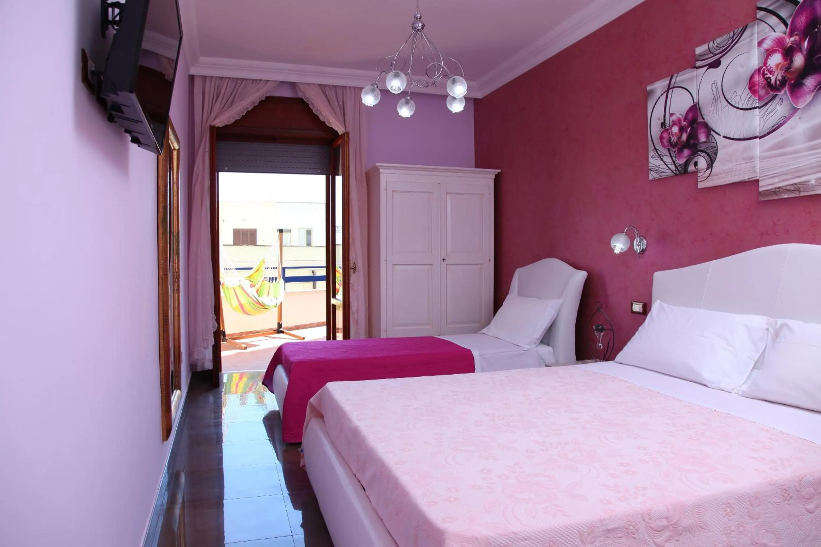 Day in Palazzo Primavera