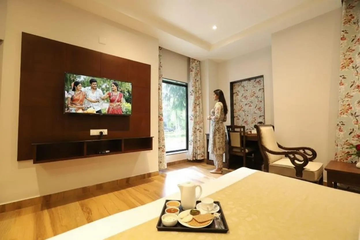 Bedroom, Bed in Amantra Shilpi Resort & Spa Udaipur