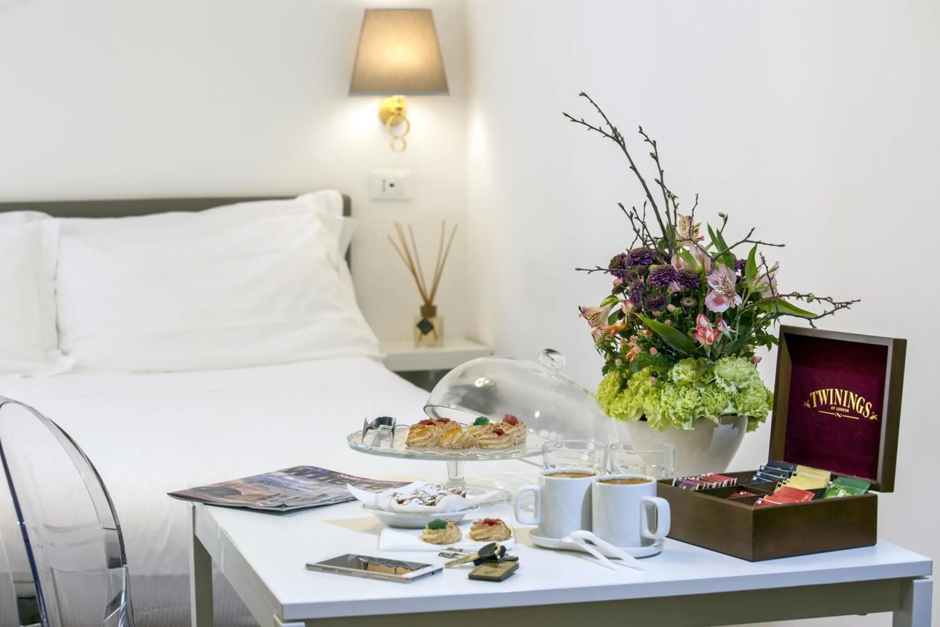 Superior Double Room with Balcony in Napoli Class Superior Double Room with Balcony in Napoli Class