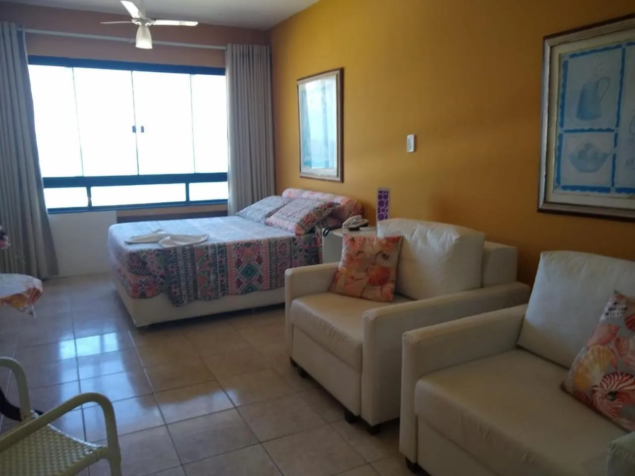 Photo of the whole room, Bed in Farol Barra Flat 202