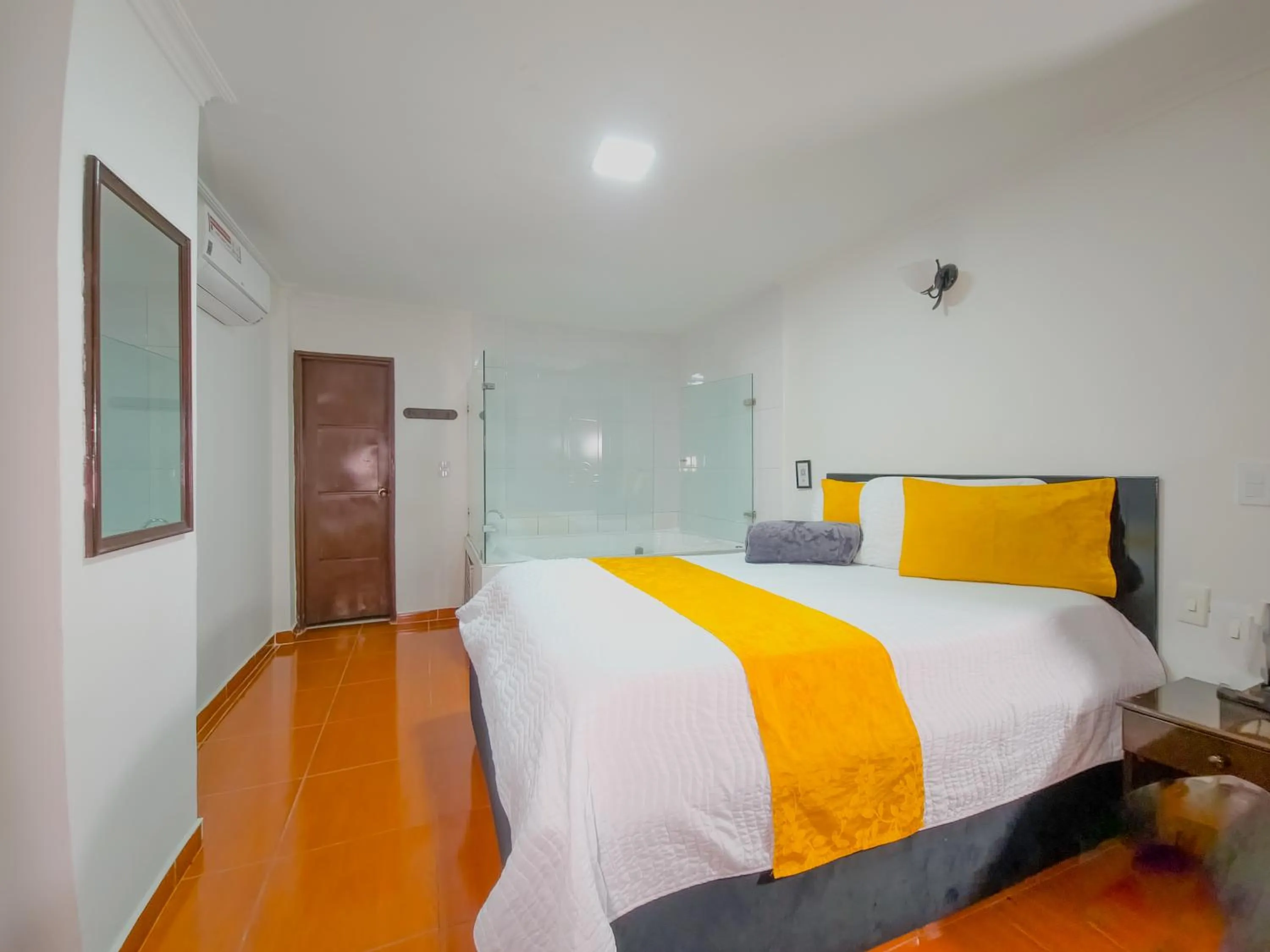 Bed in Hotel Avenida 3 Real en el norte de Cali