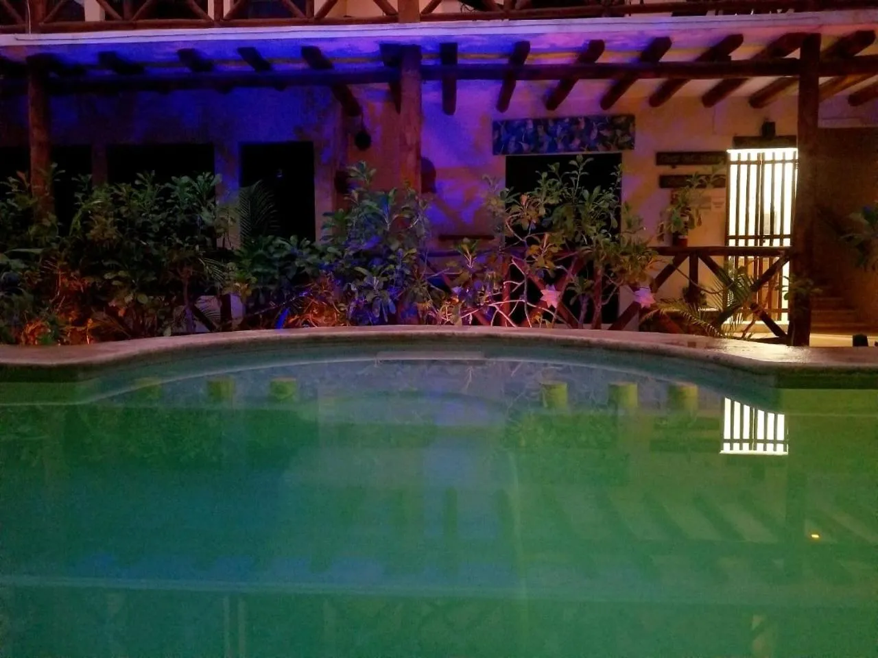 Swimming pool in La Constanza de Rulo