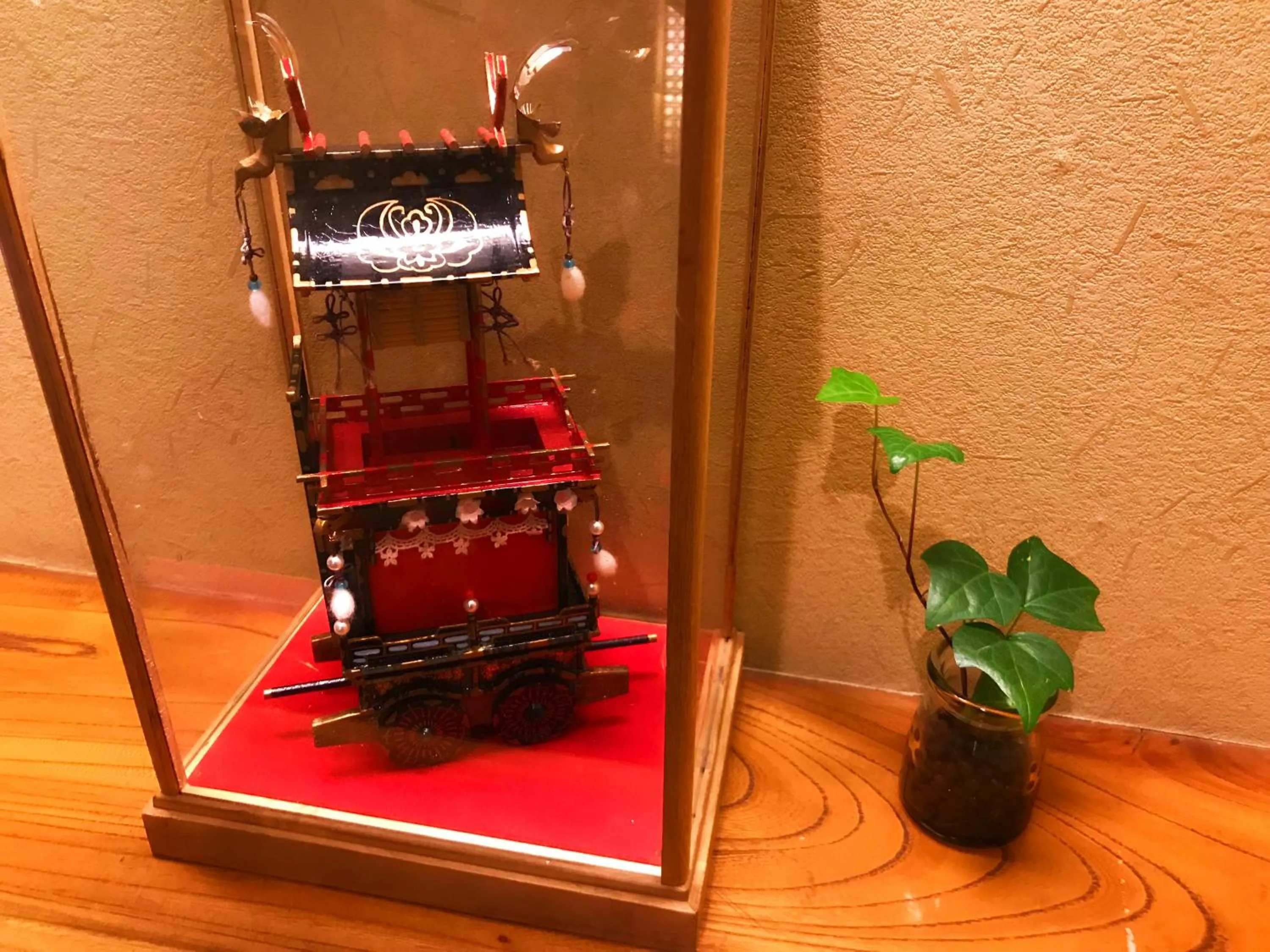 Decorative detail in K's House Takayama Oasis [2nd K's Hostel]