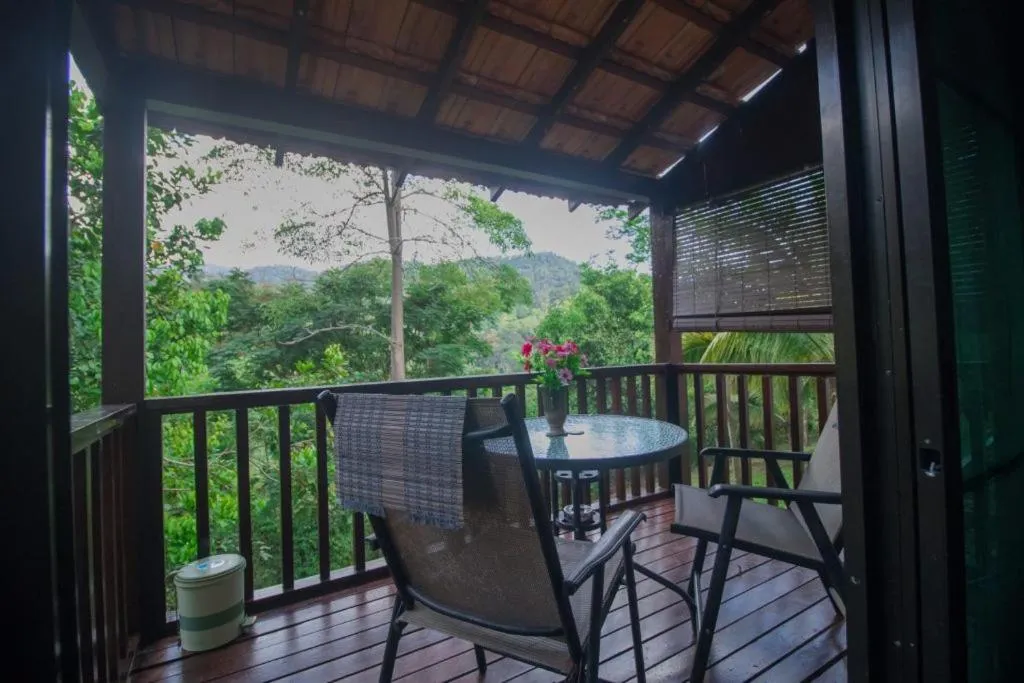 Balcony/Terrace in De Serenity - Exclusive Jungle Retreat