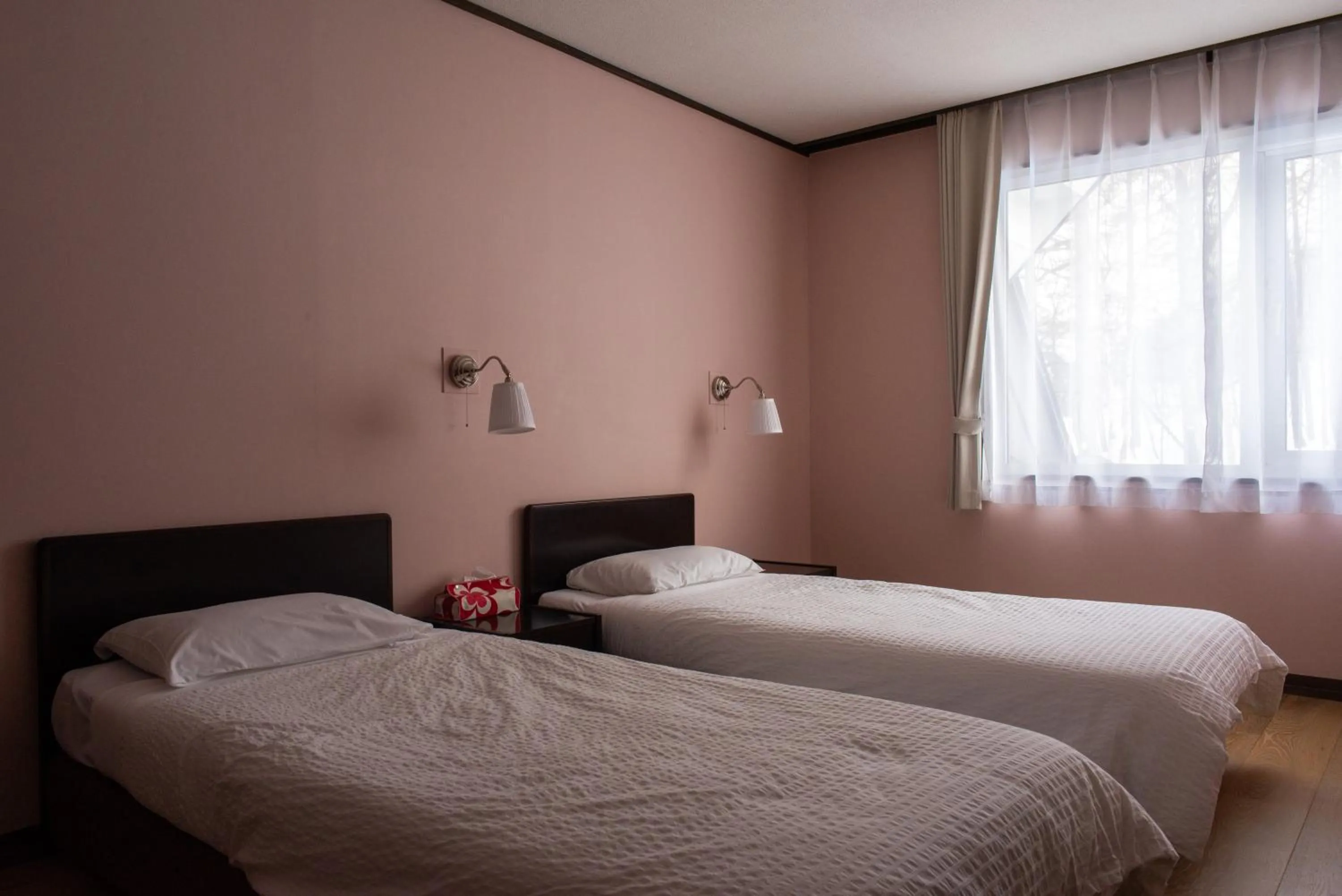 Bedroom, Bed in White Rose Inn