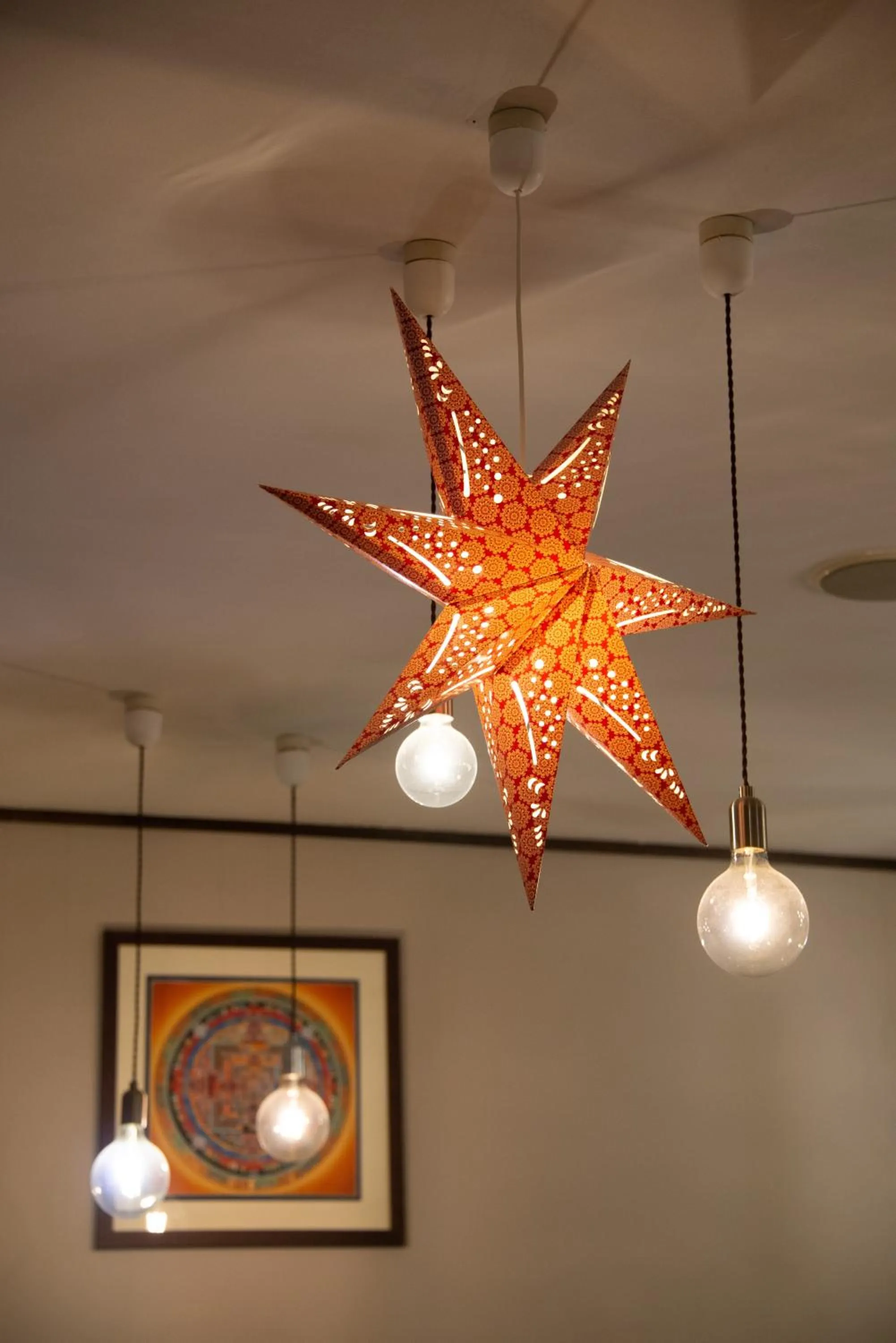 Dining area in White Rose Inn