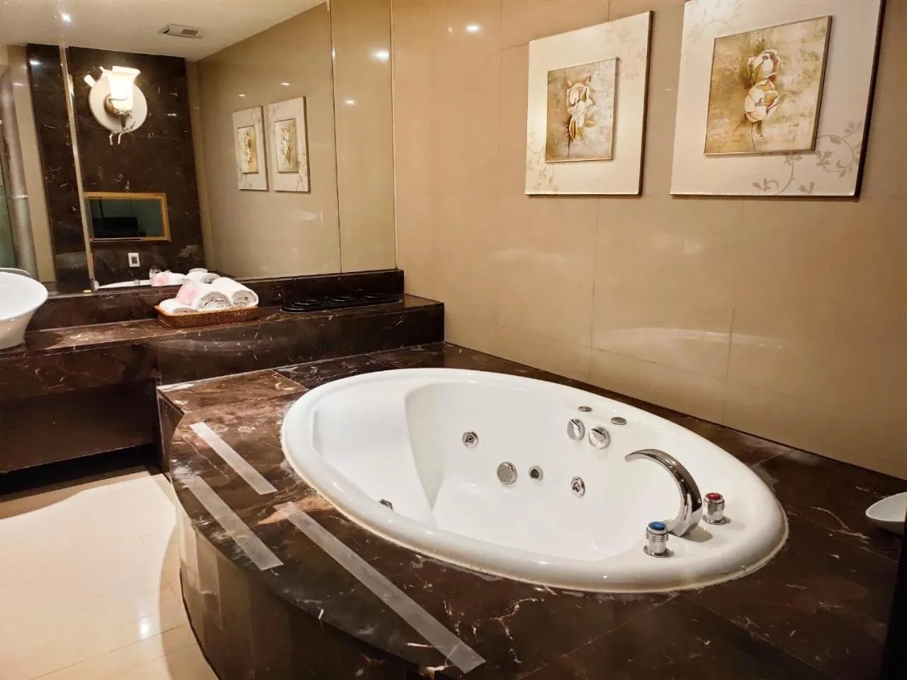 Bath in Discovery Motel - Nangang臺北市旅館349-2號