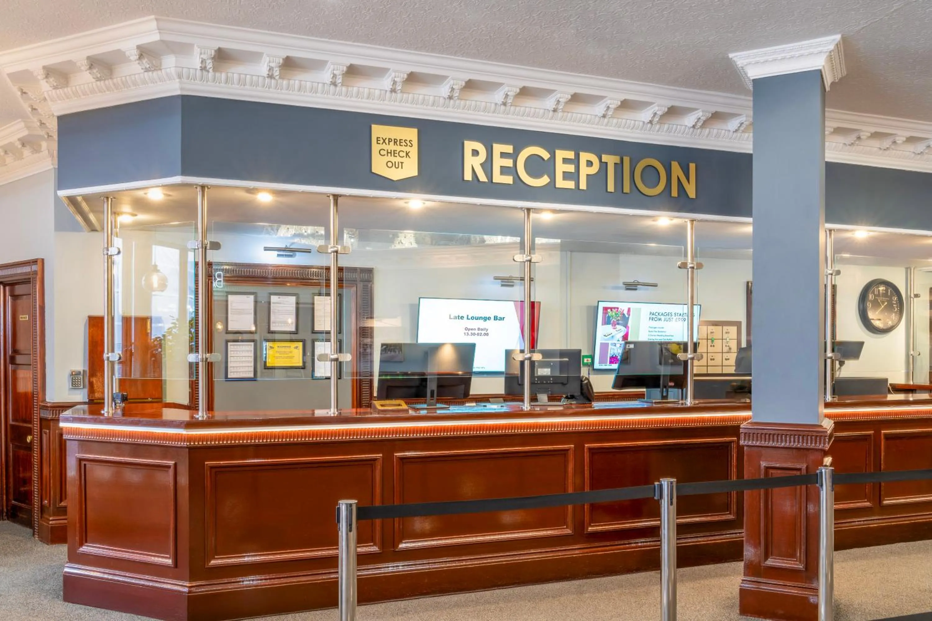 Lobby or reception in Sachas Hotel Manchester