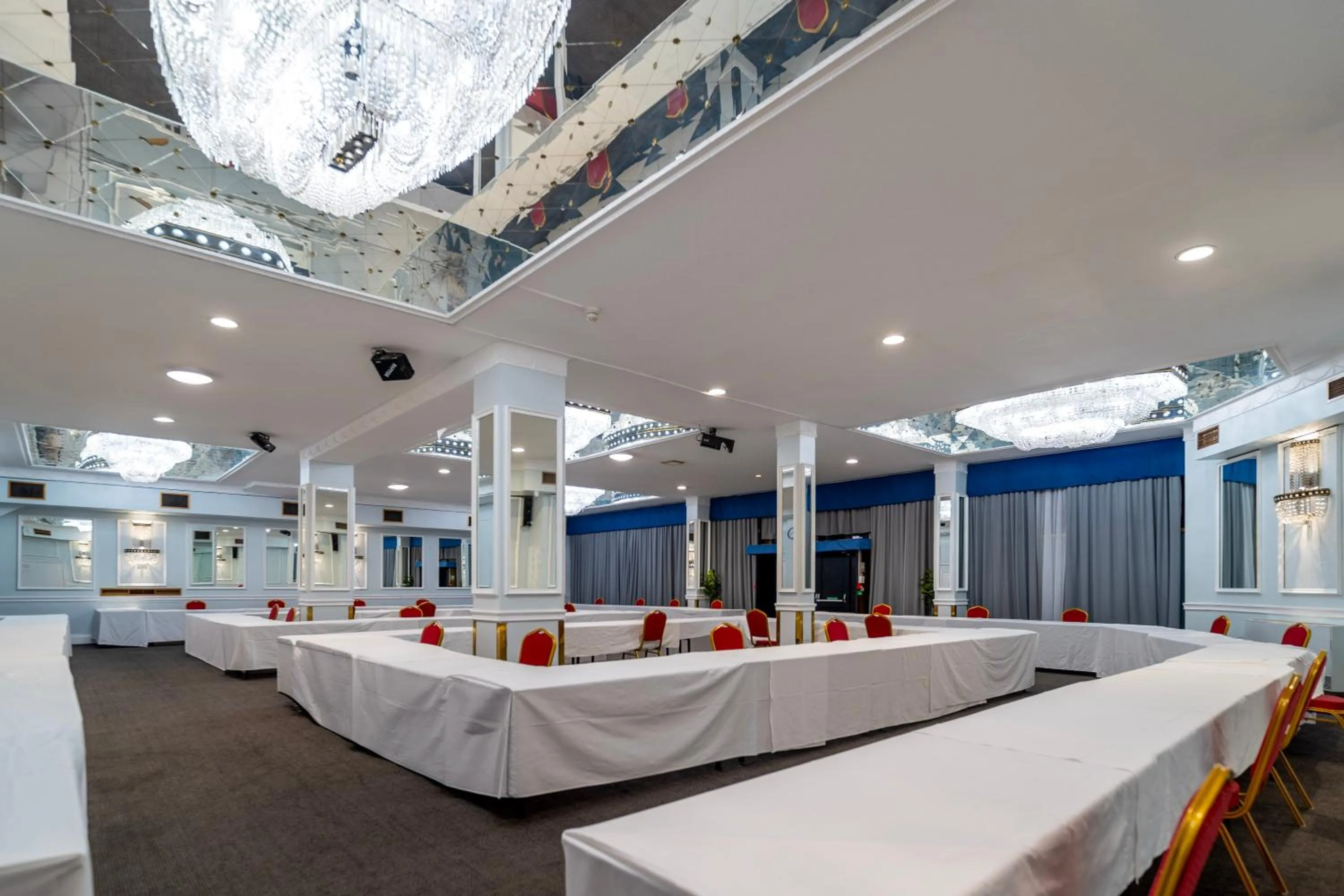 Meeting/conference room in Sachas Hotel Manchester