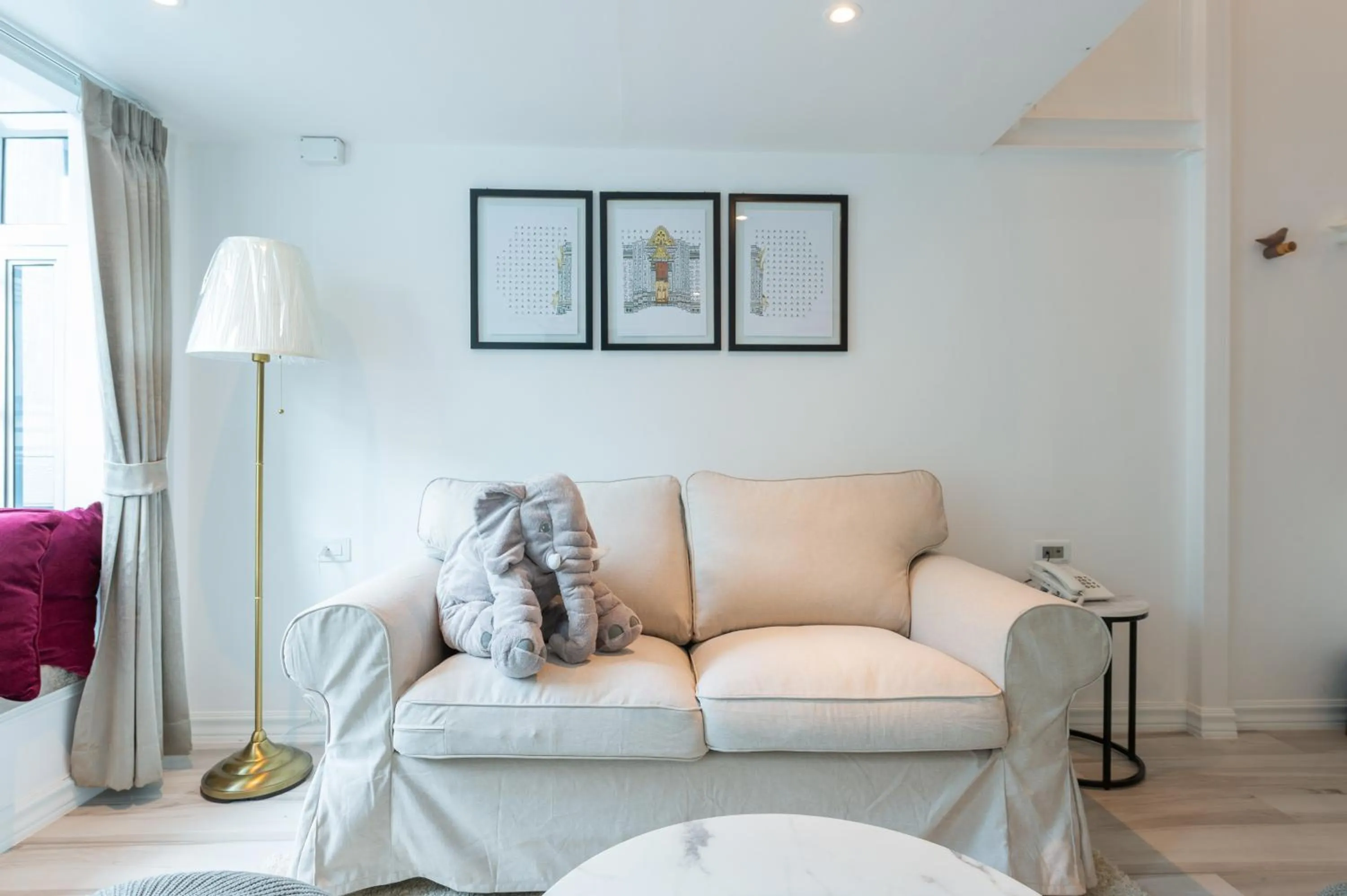 White Ivory Bed And Breakfast