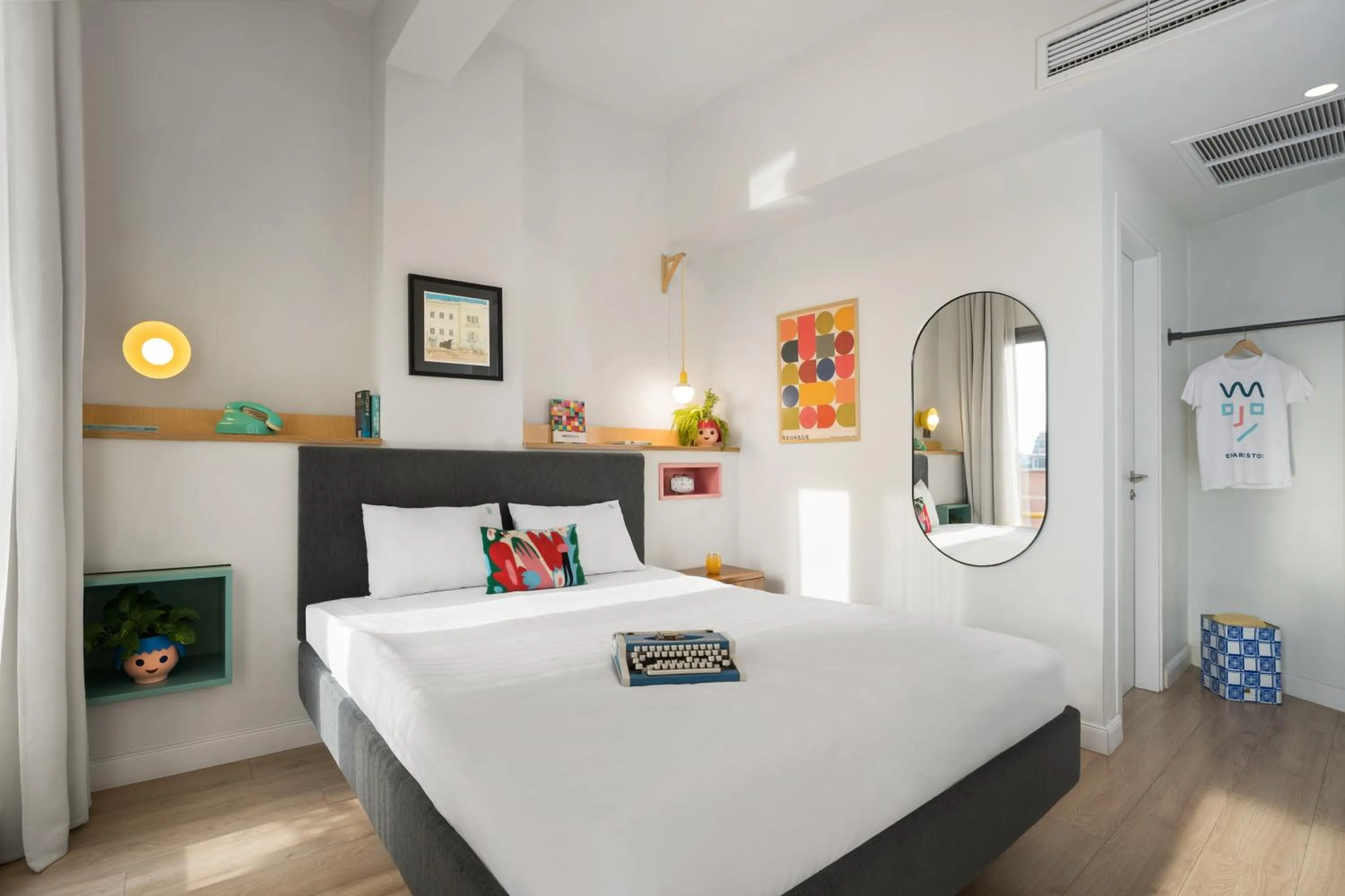 Bedroom, Bed in The Caravan