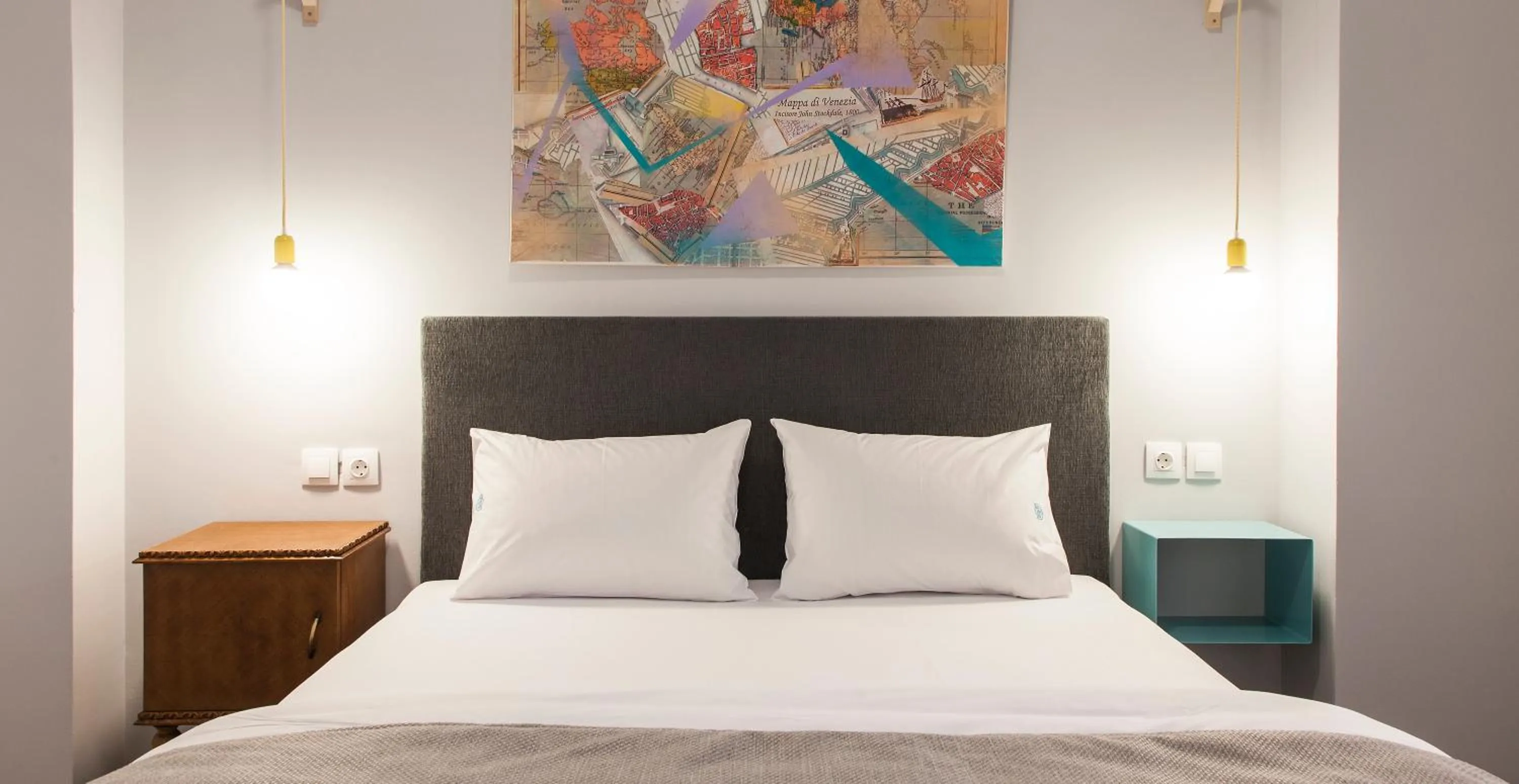 Bedroom, Bed in The Caravan