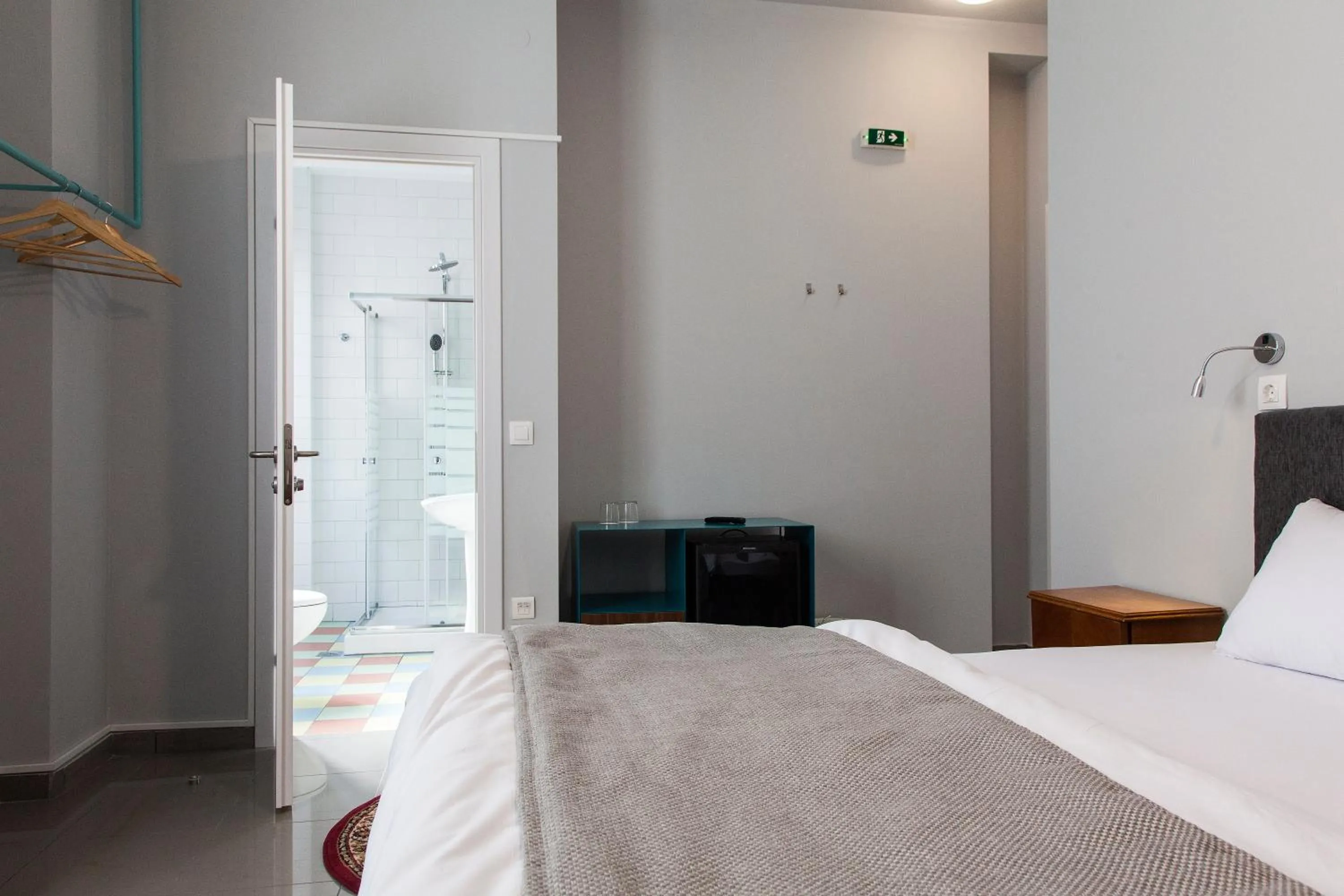 Photo of the whole room, Bed in The Caravan