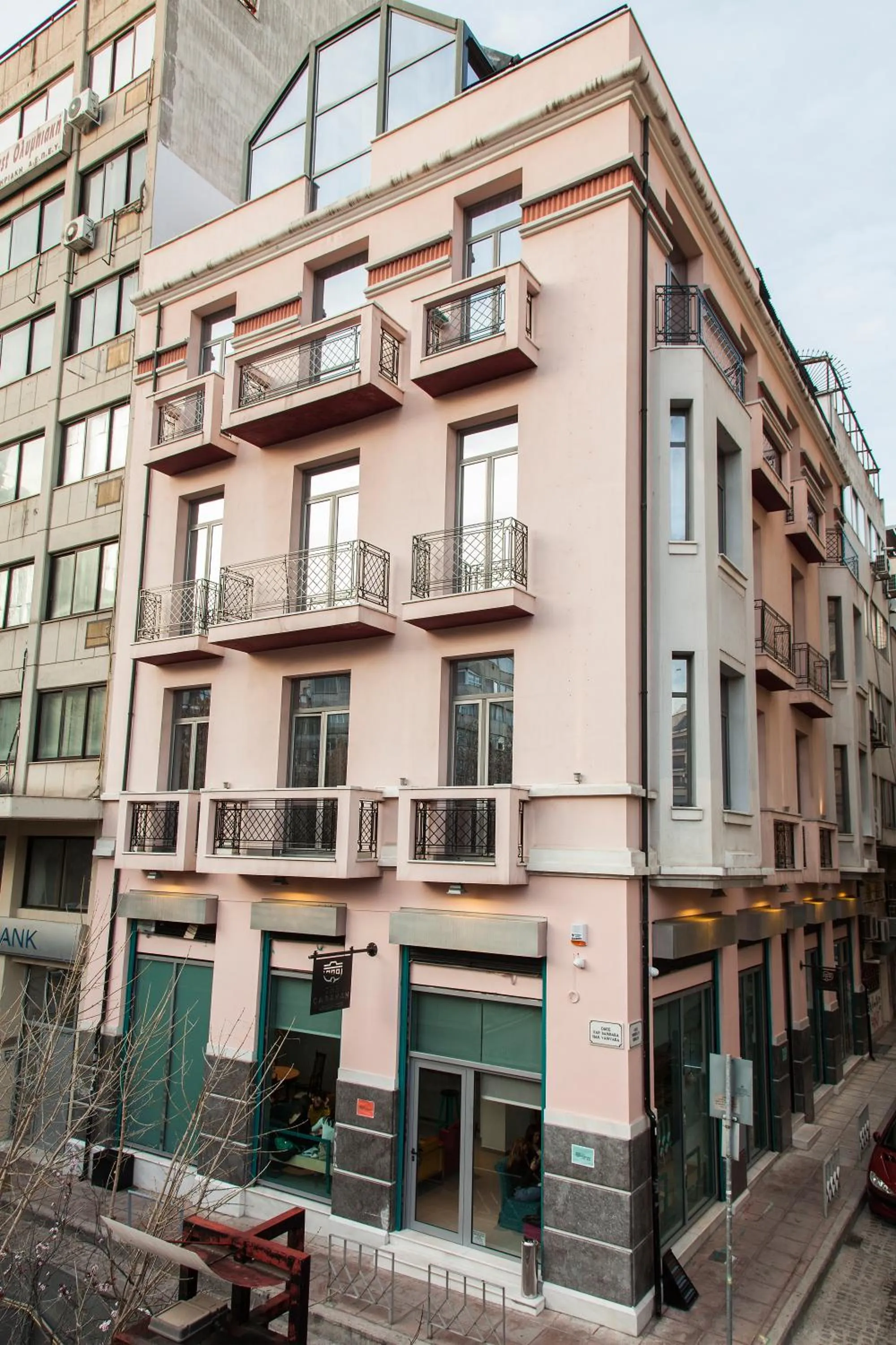 Facade/entrance in The Caravan