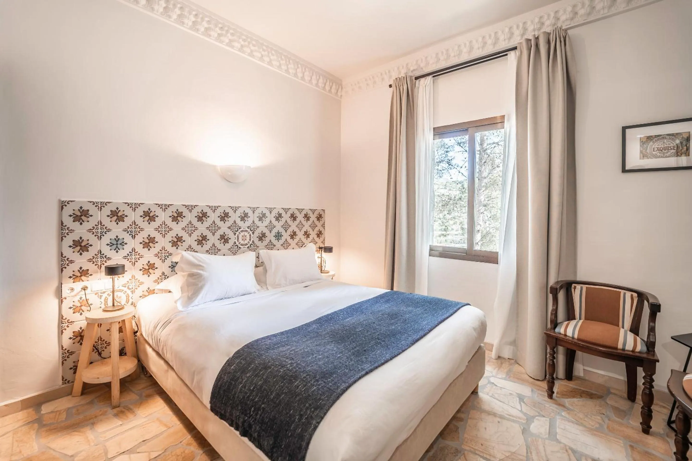 Bedroom, Bed in Hotel Castillo de Monda
