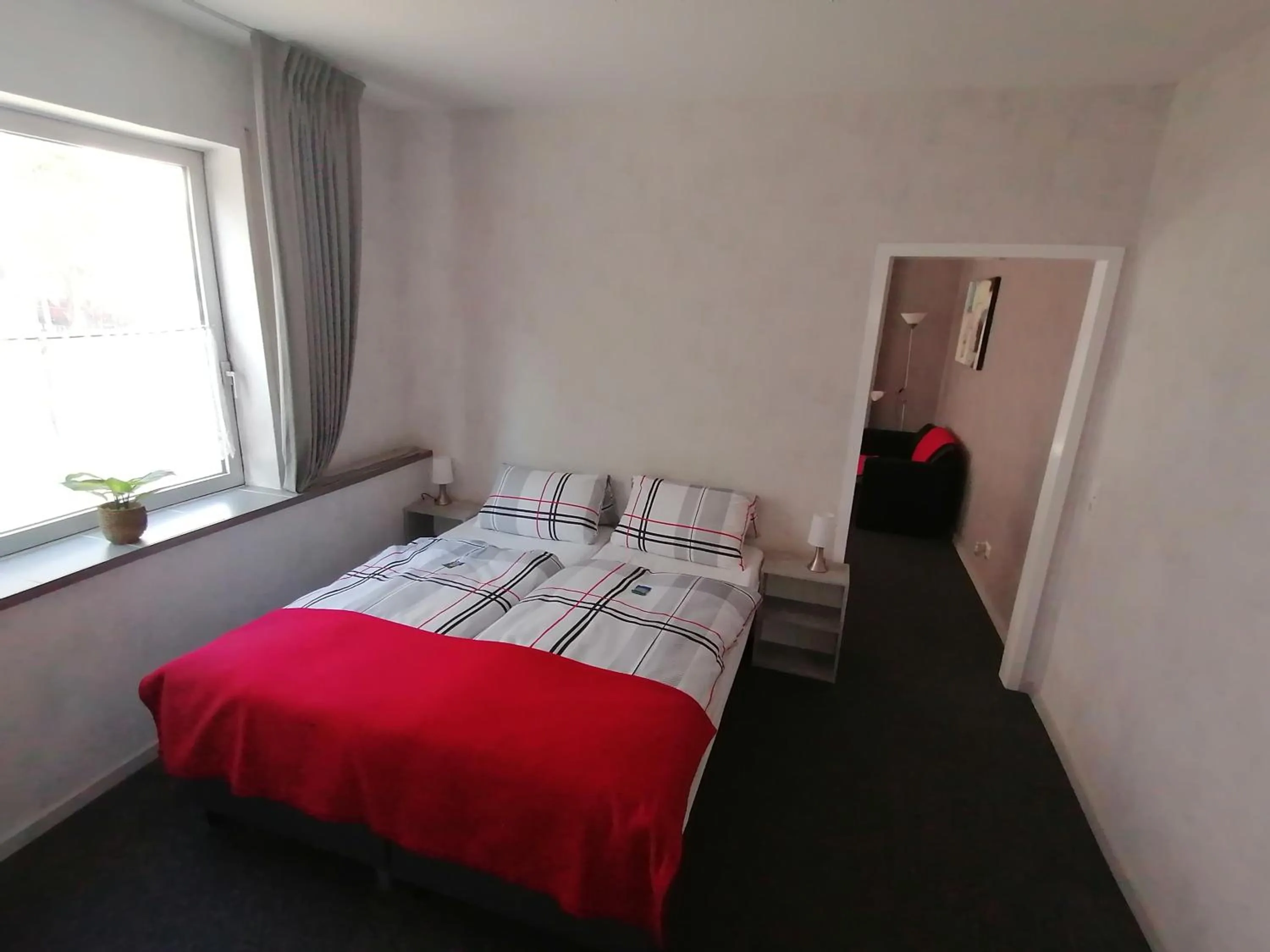 Bedroom, Bed in Waldecker Taverne