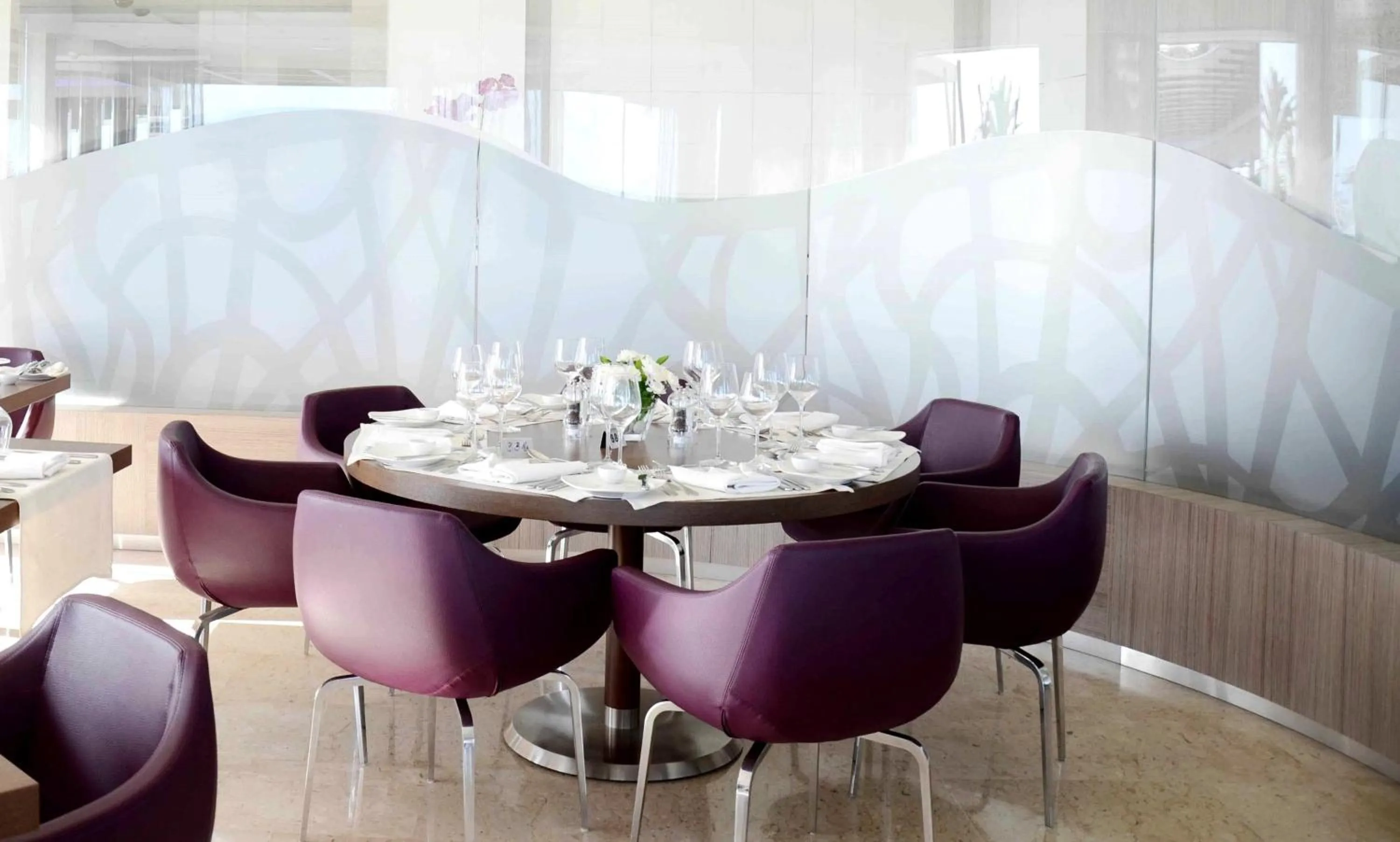 Restaurant/places to eat in Crowne Plaza Limassol by IHG