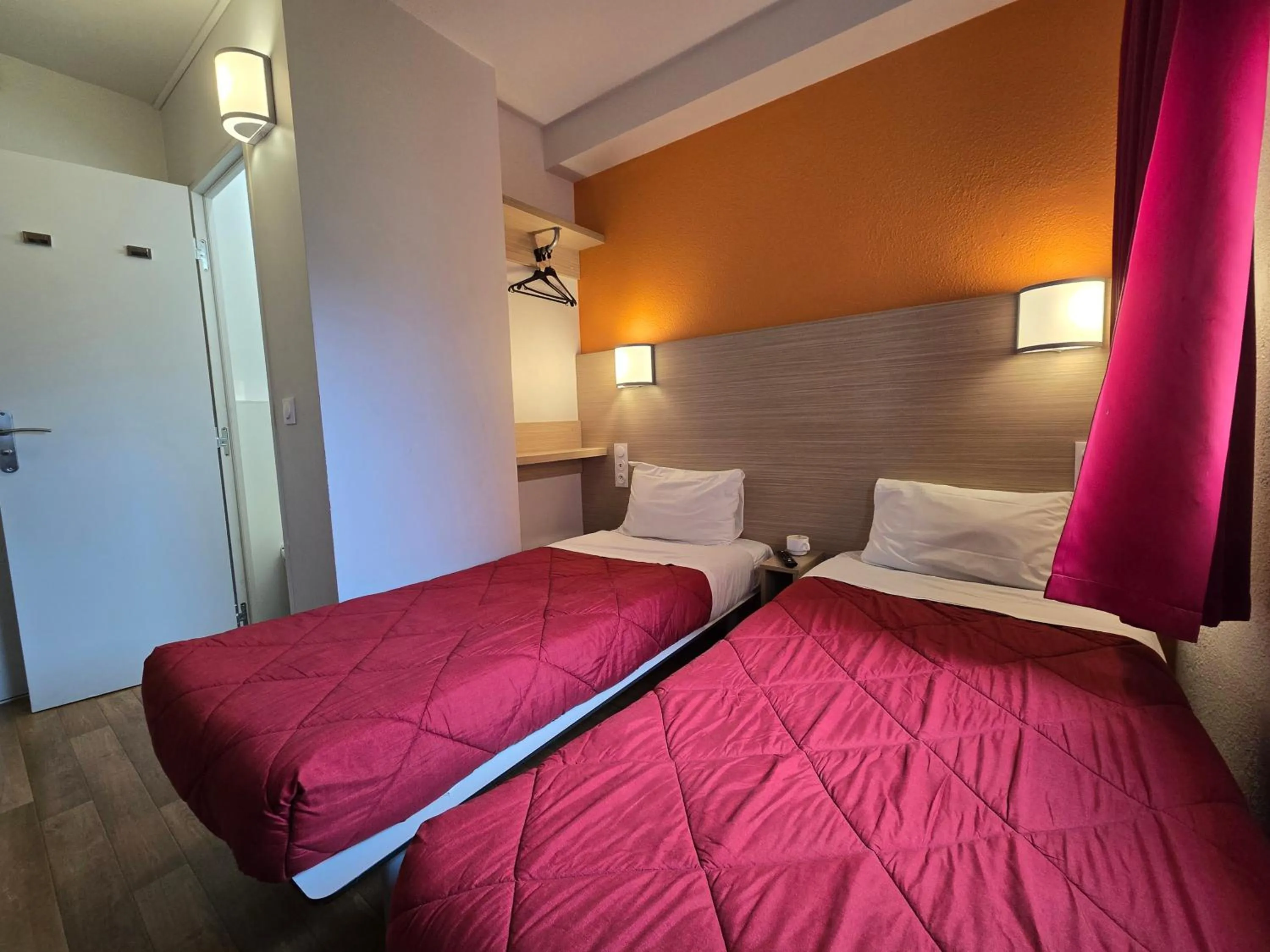 Bed in Premiere Classe Angers Est - St Barthelemy D'Anjou
