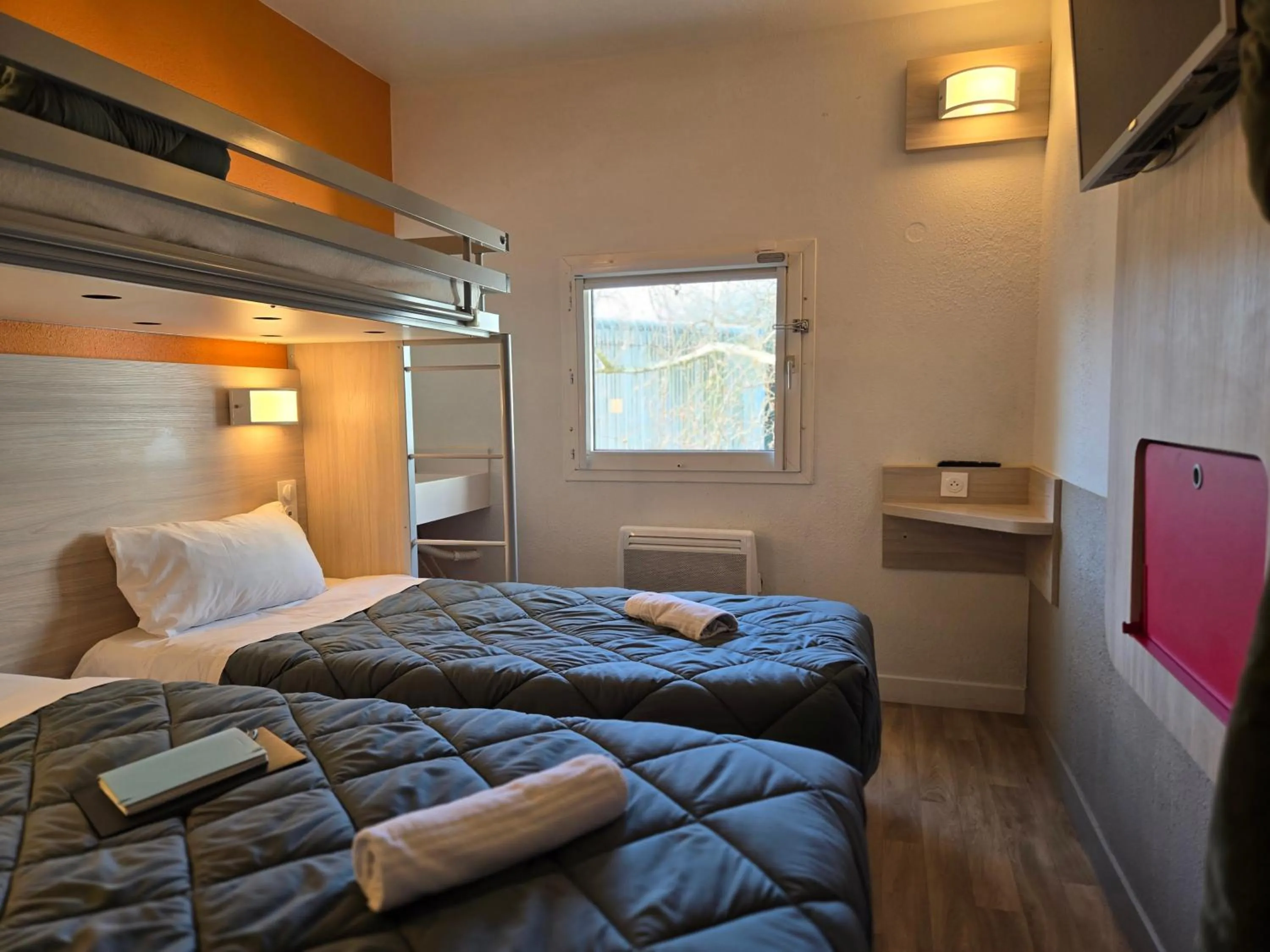 Bed in Premiere Classe Valence - Bourg Les Valence