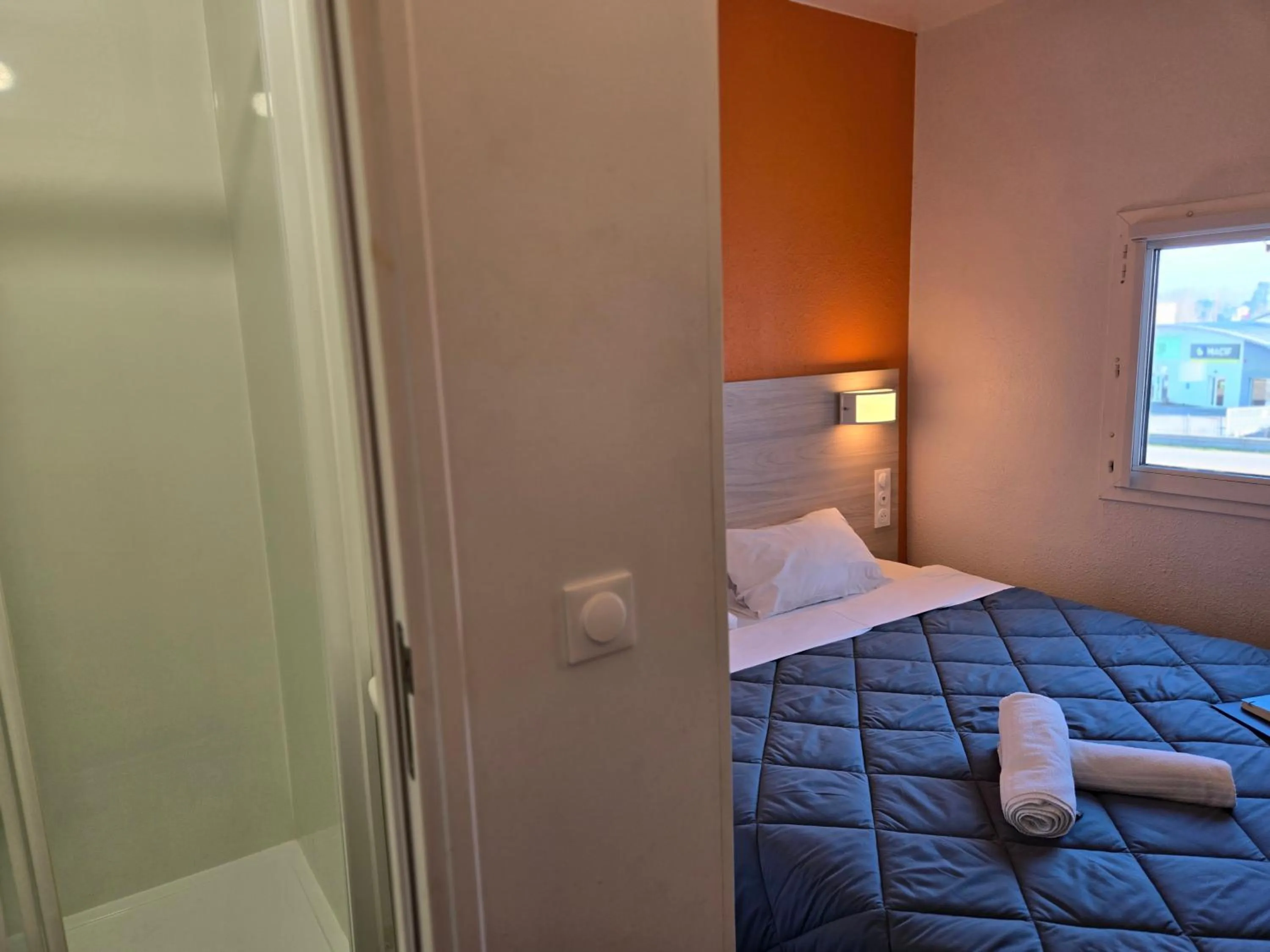 Bed in Premiere Classe Valence - Bourg Les Valence