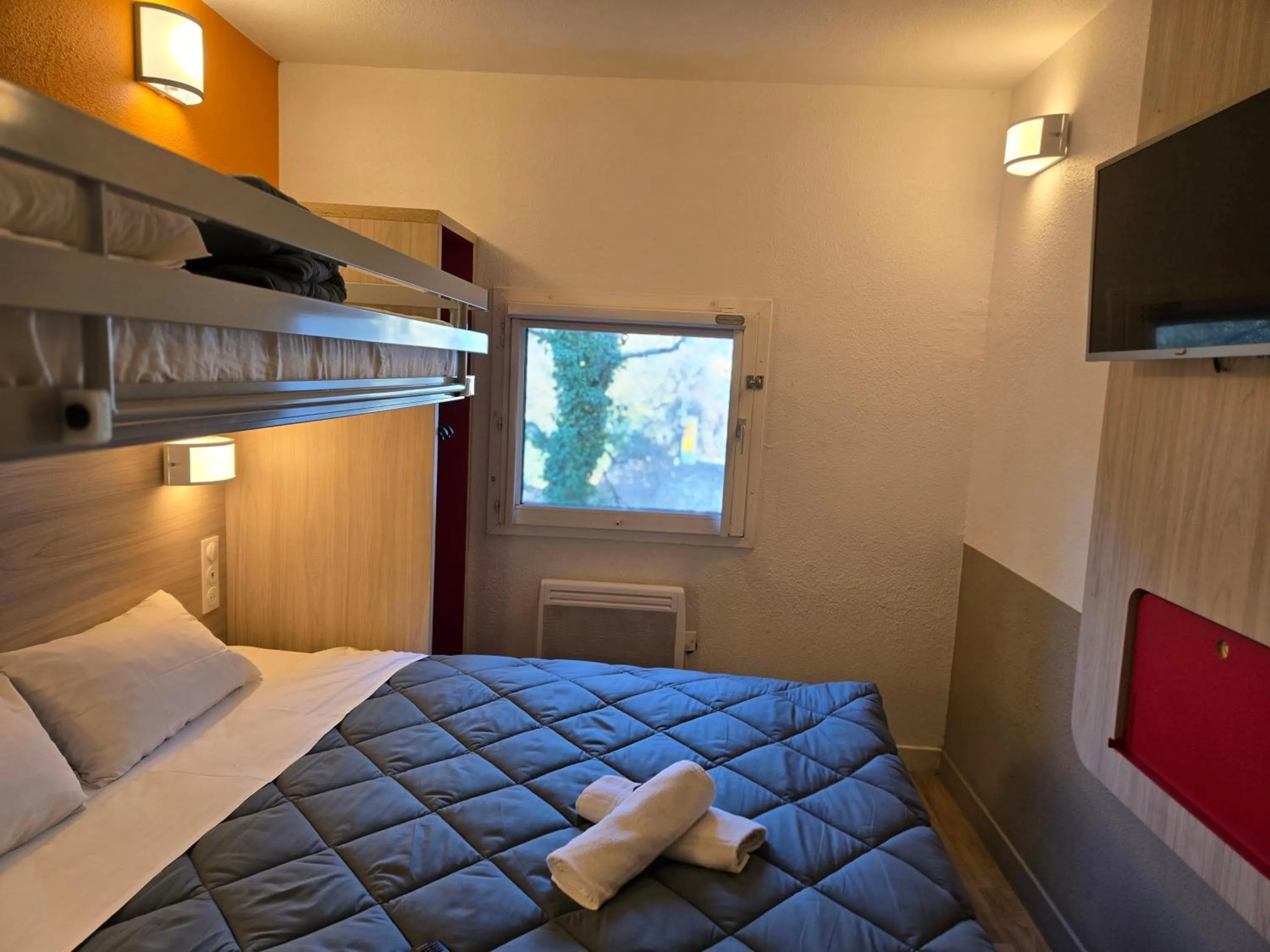 Bed in Premiere Classe Valence - Bourg Les Valence