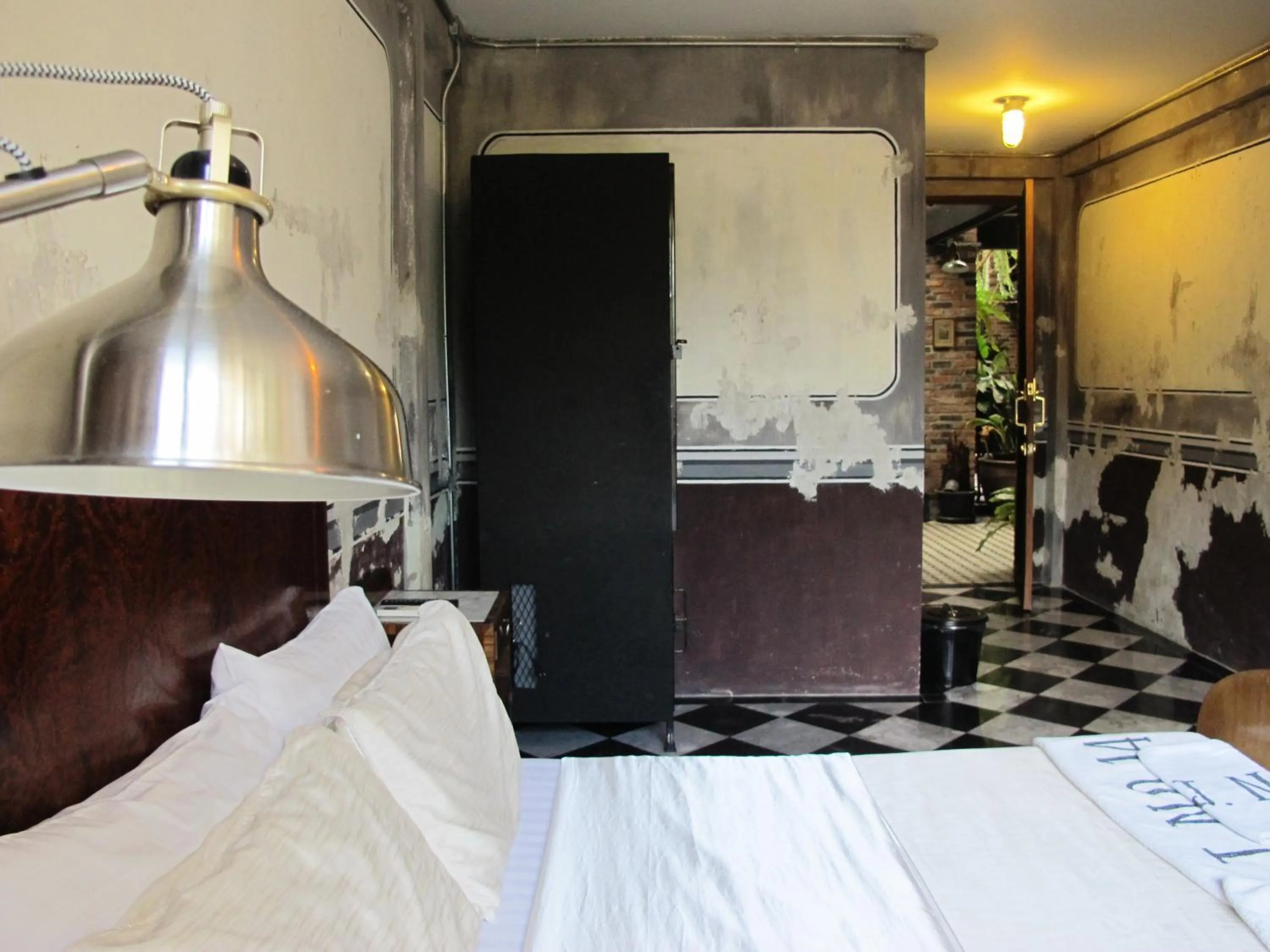 Bedroom, Bed in J No.14