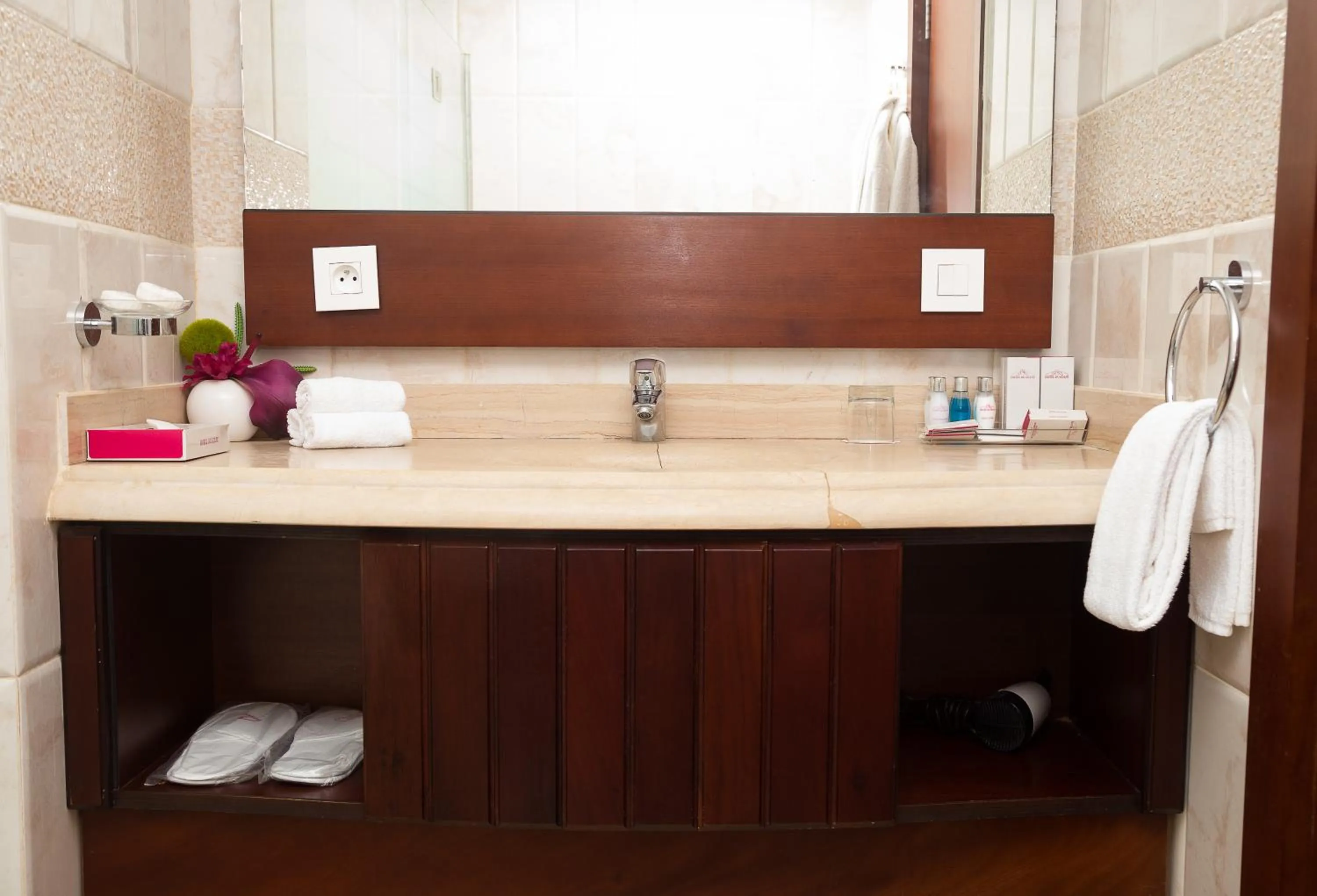 Bathroom in Hotel du Golfe