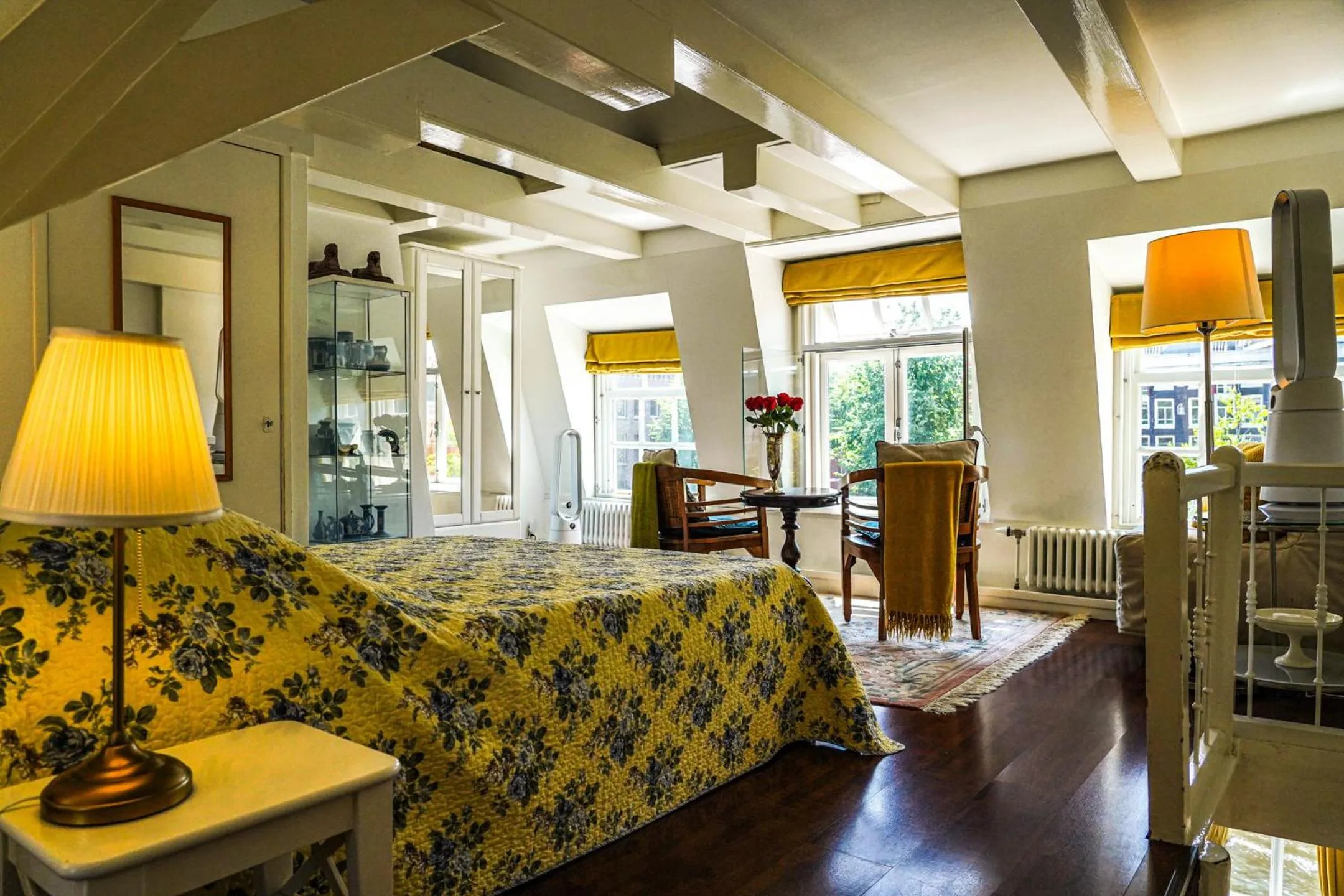 Bedroom in The Balcony at Prinsen Canal apartment Amsterdam