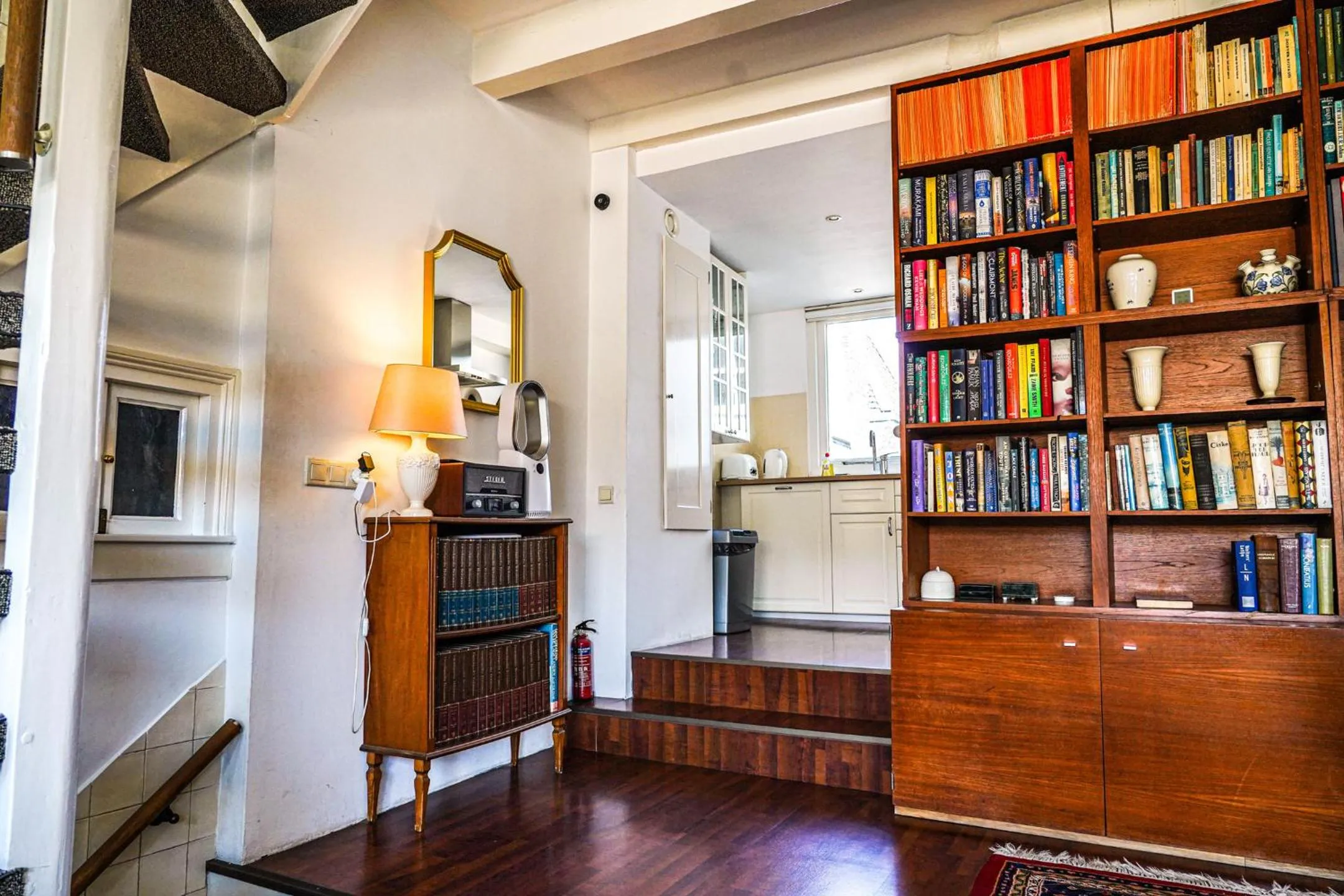 Living room in The Balcony at Prinsen Canal apartment Amsterdam