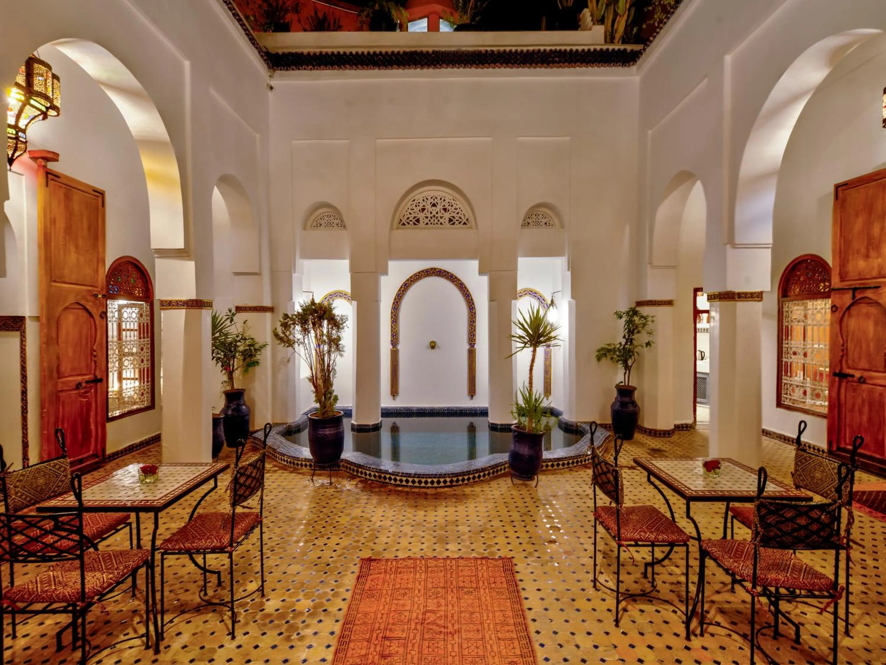 Swimming pool in Palais Tinmel Marrakech