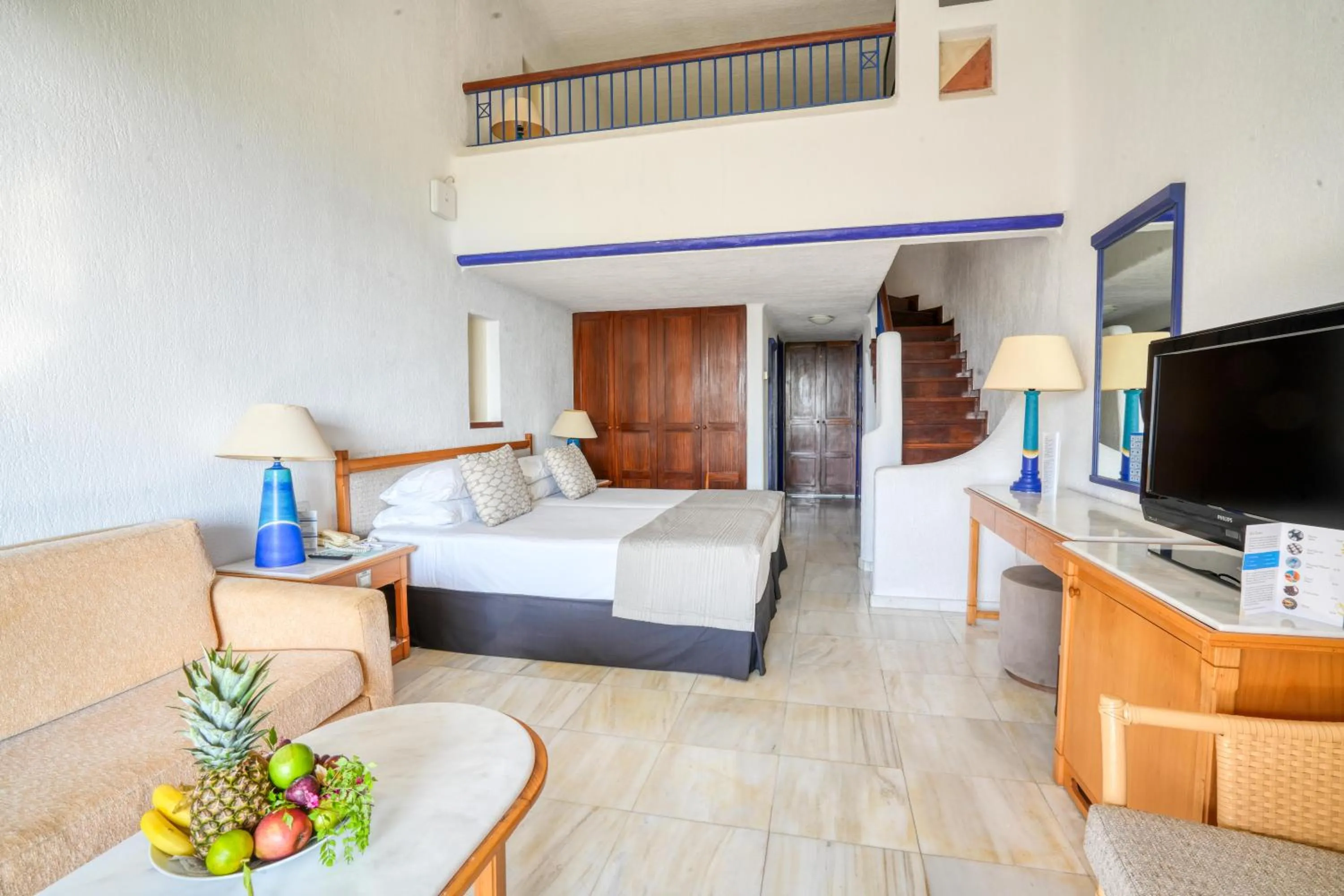 Photo of the whole room, Bed in Coral Beach Hotel & Resort Cyprus