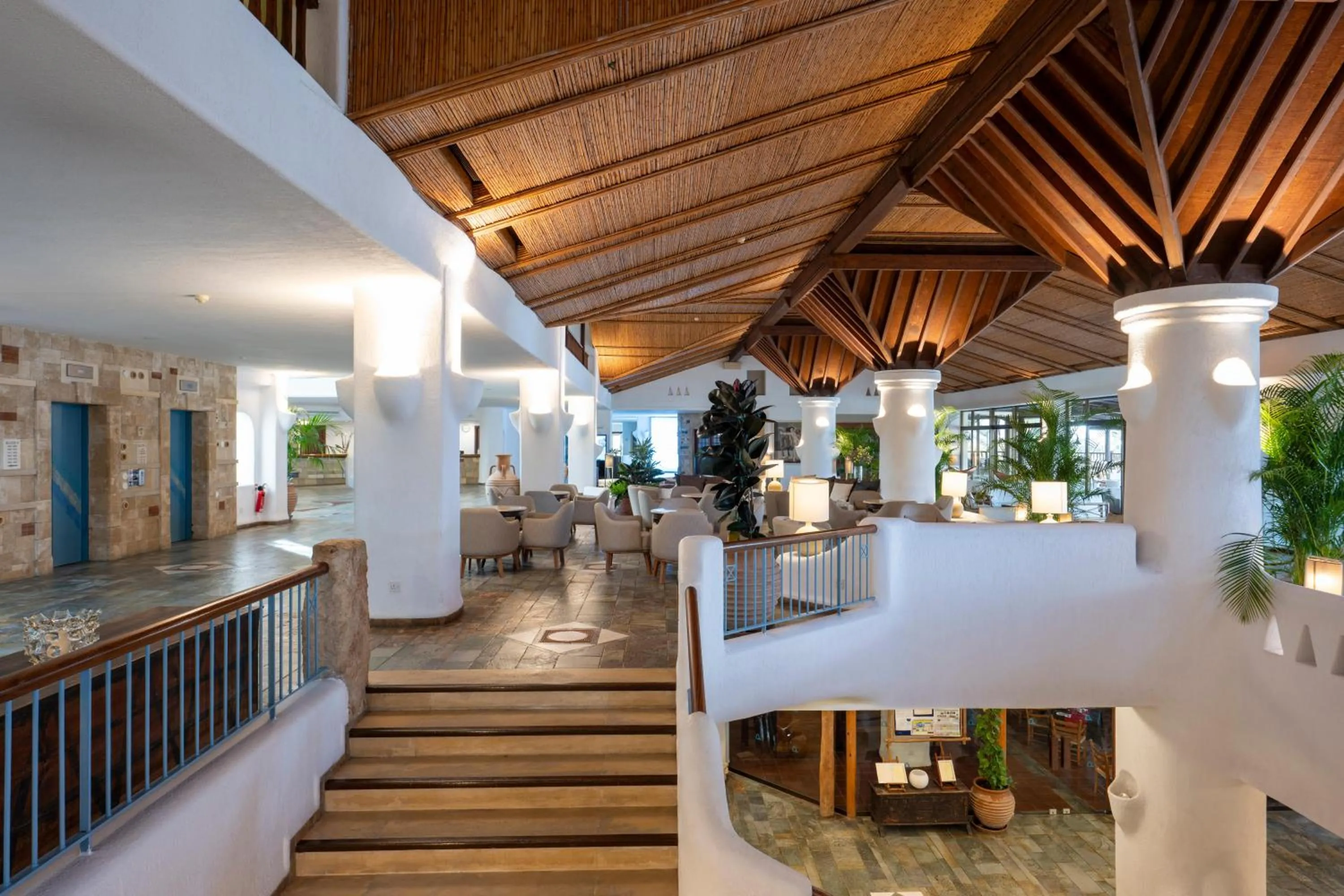 Lounge or bar in Coral Beach Hotel & Resort Cyprus