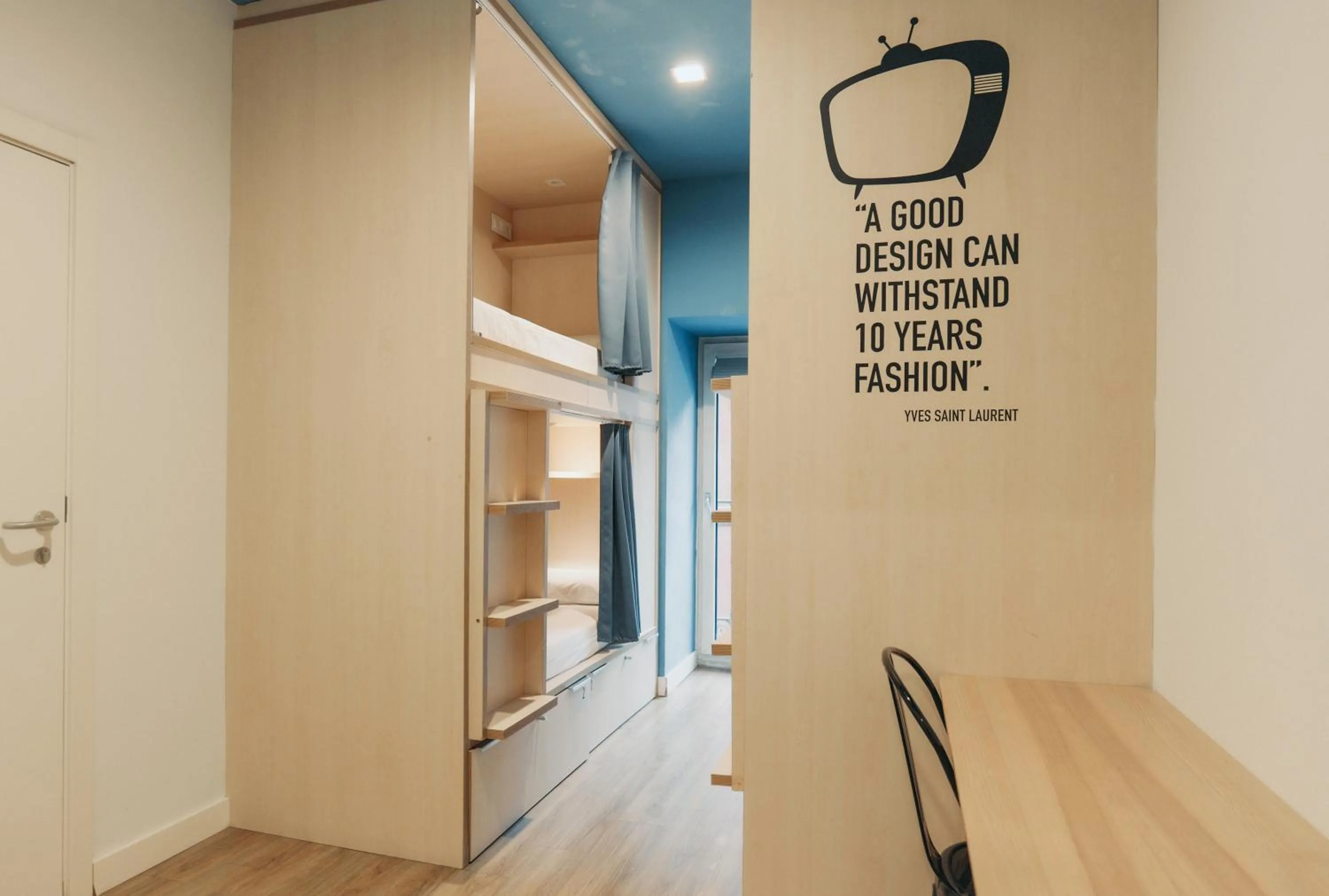 Photo of the whole room in Mola Hostel