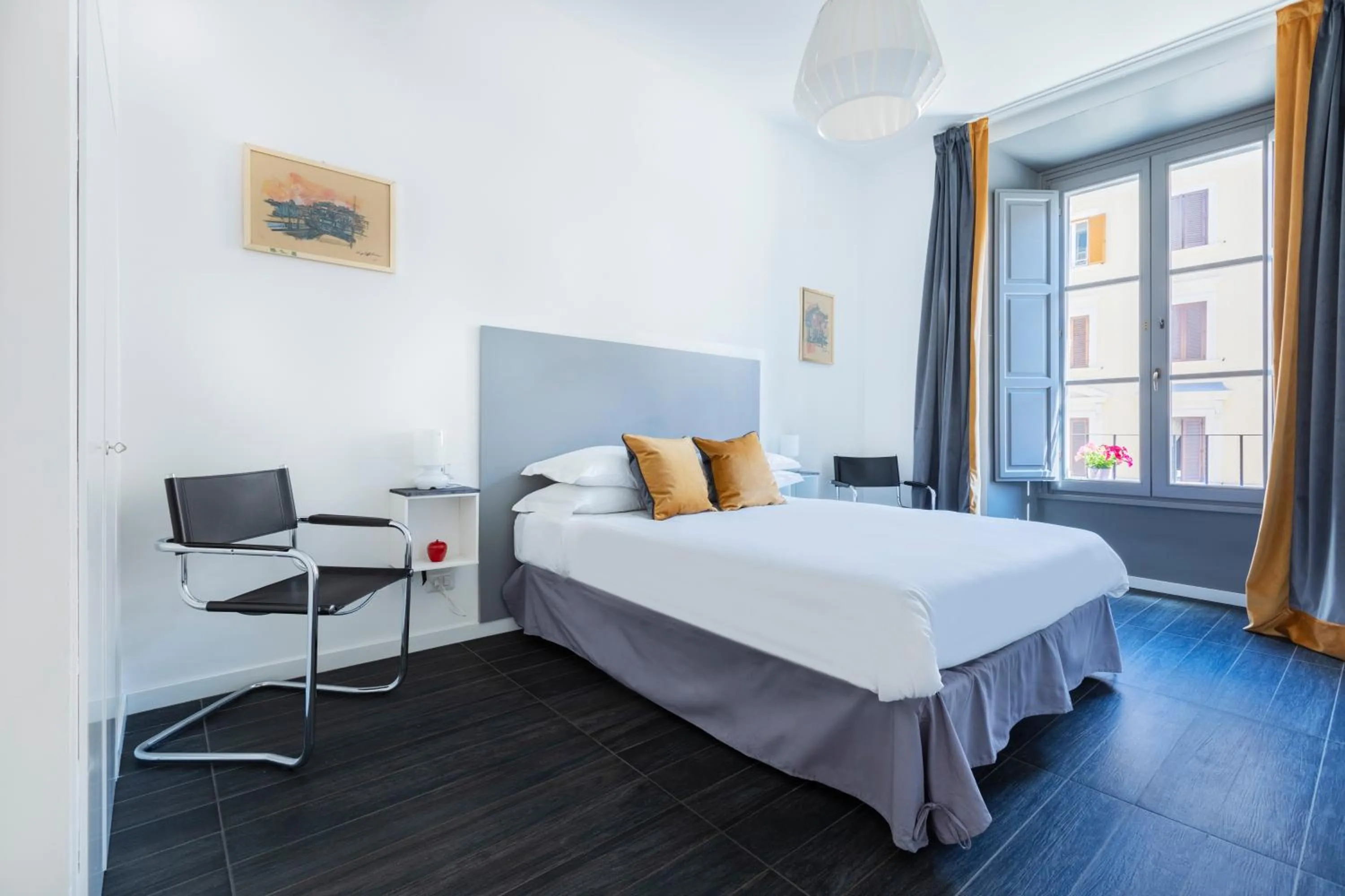 Photo of the whole room, Bed in Vatican City Suites by Hili