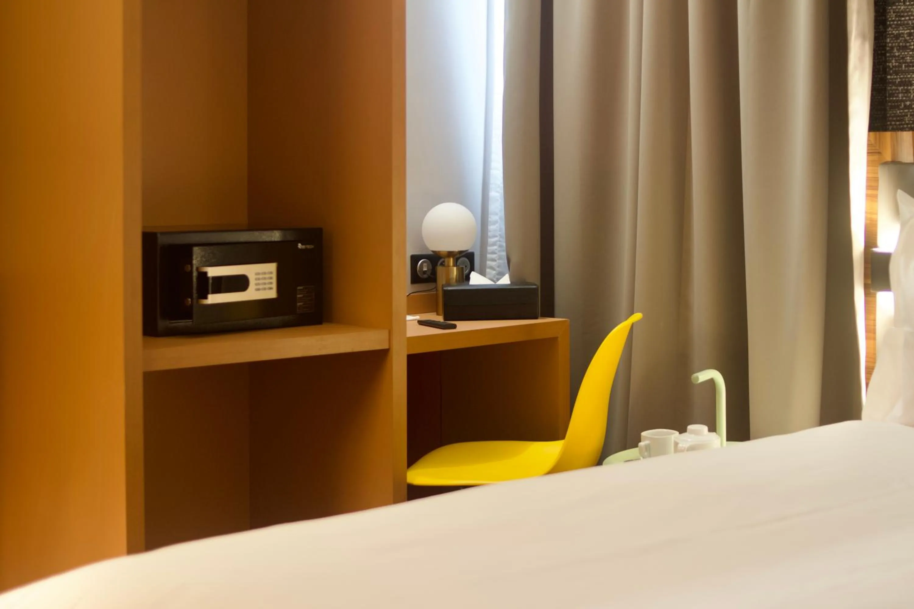 Bed in Boutique Hotel Gauthier Restaurant Terrasse