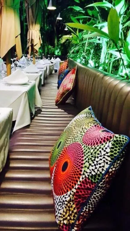 Garden in Boutique Hotel Gauthier Restaurant Terrasse