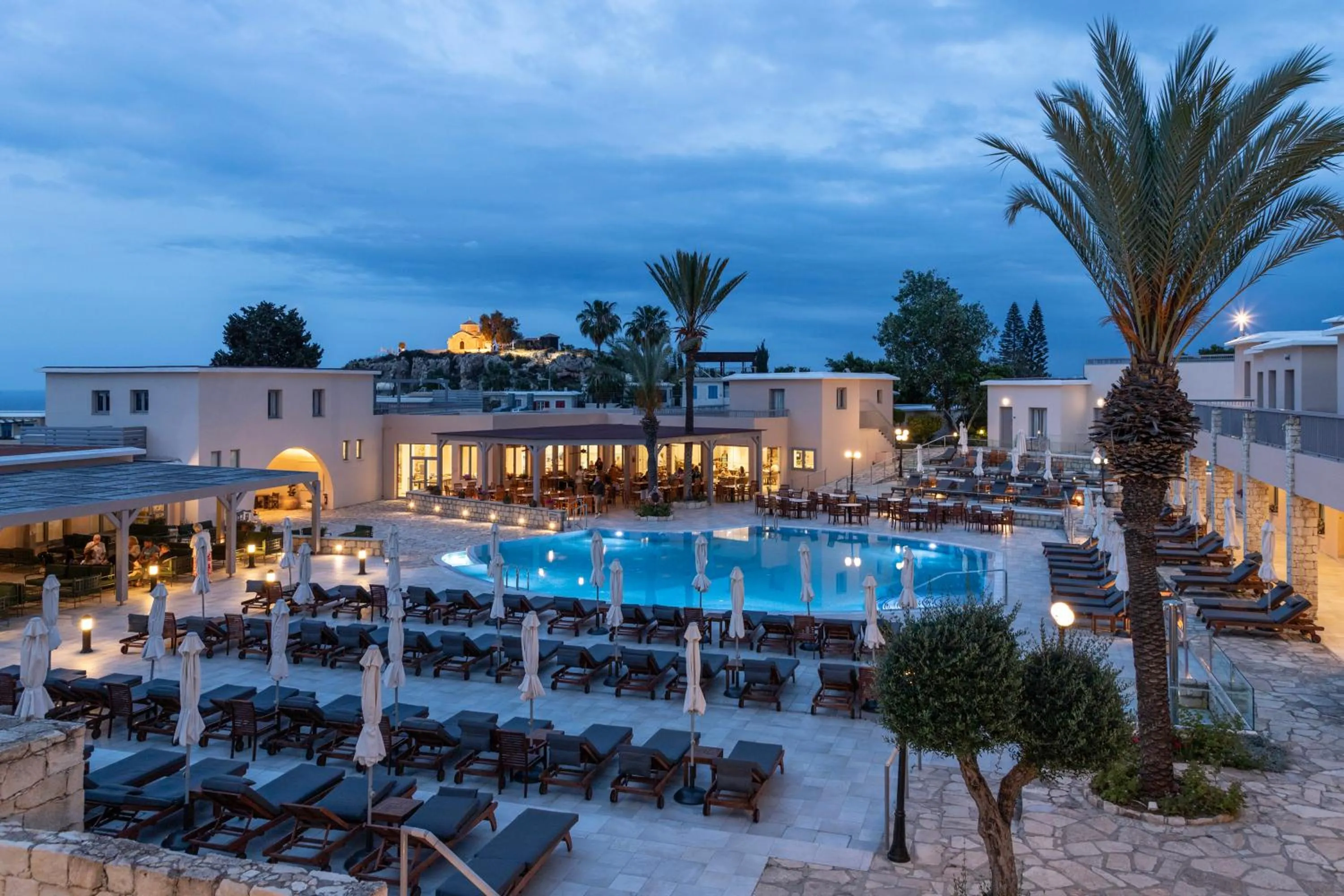 Louis St. Elias Resort & Waterpark