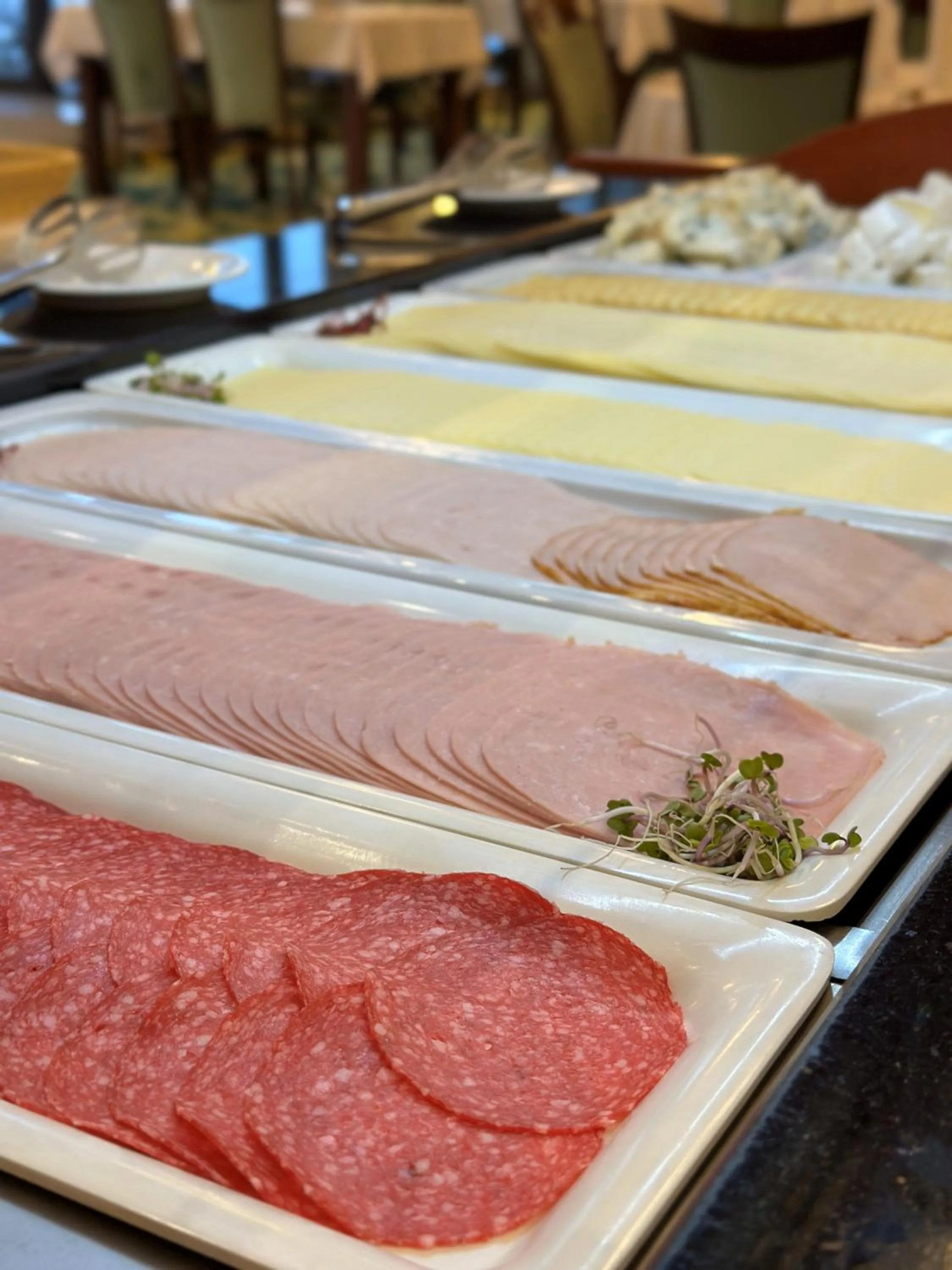 Breakfast in President Hotel Montfort