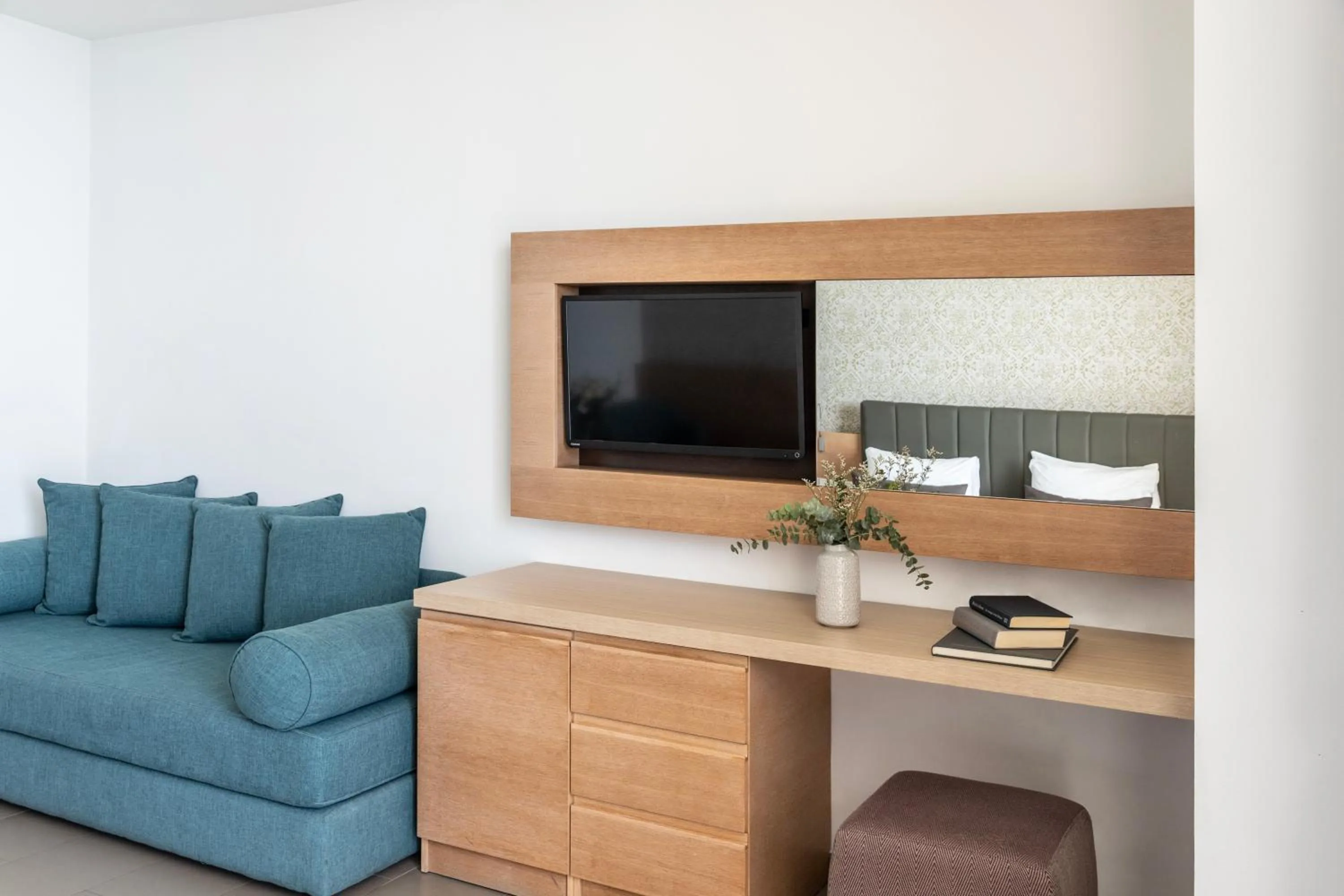 Royal Apollonia by Louis Hotels