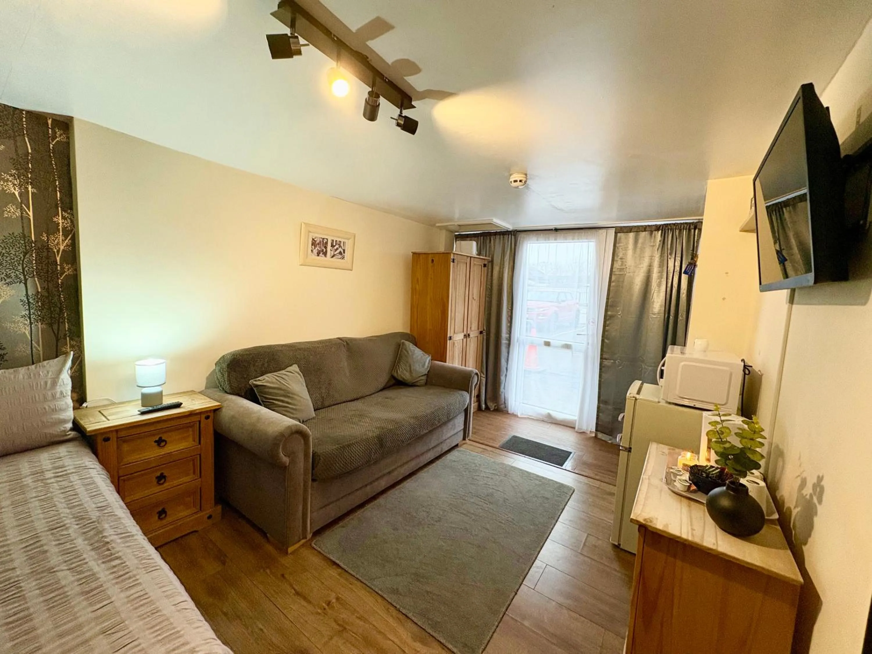 TV and multimedia in Travellers Rest Motel