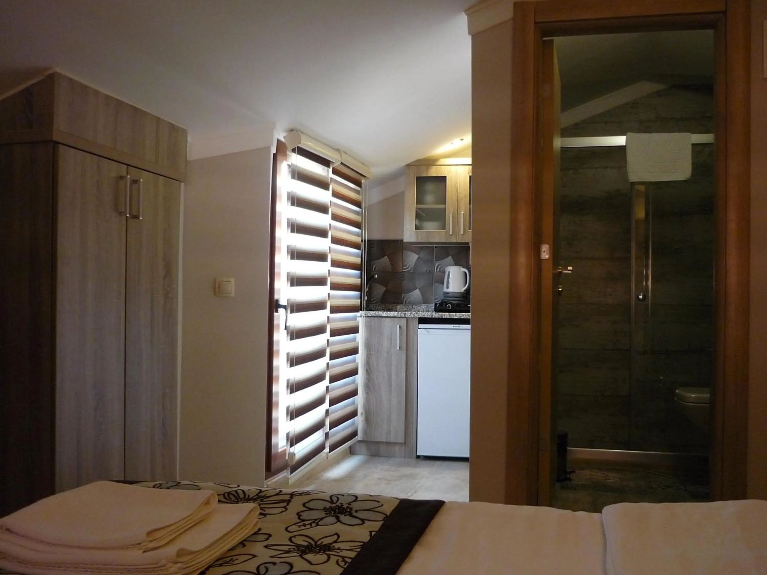 Toilet, Bed in Street61 Apart Hotel